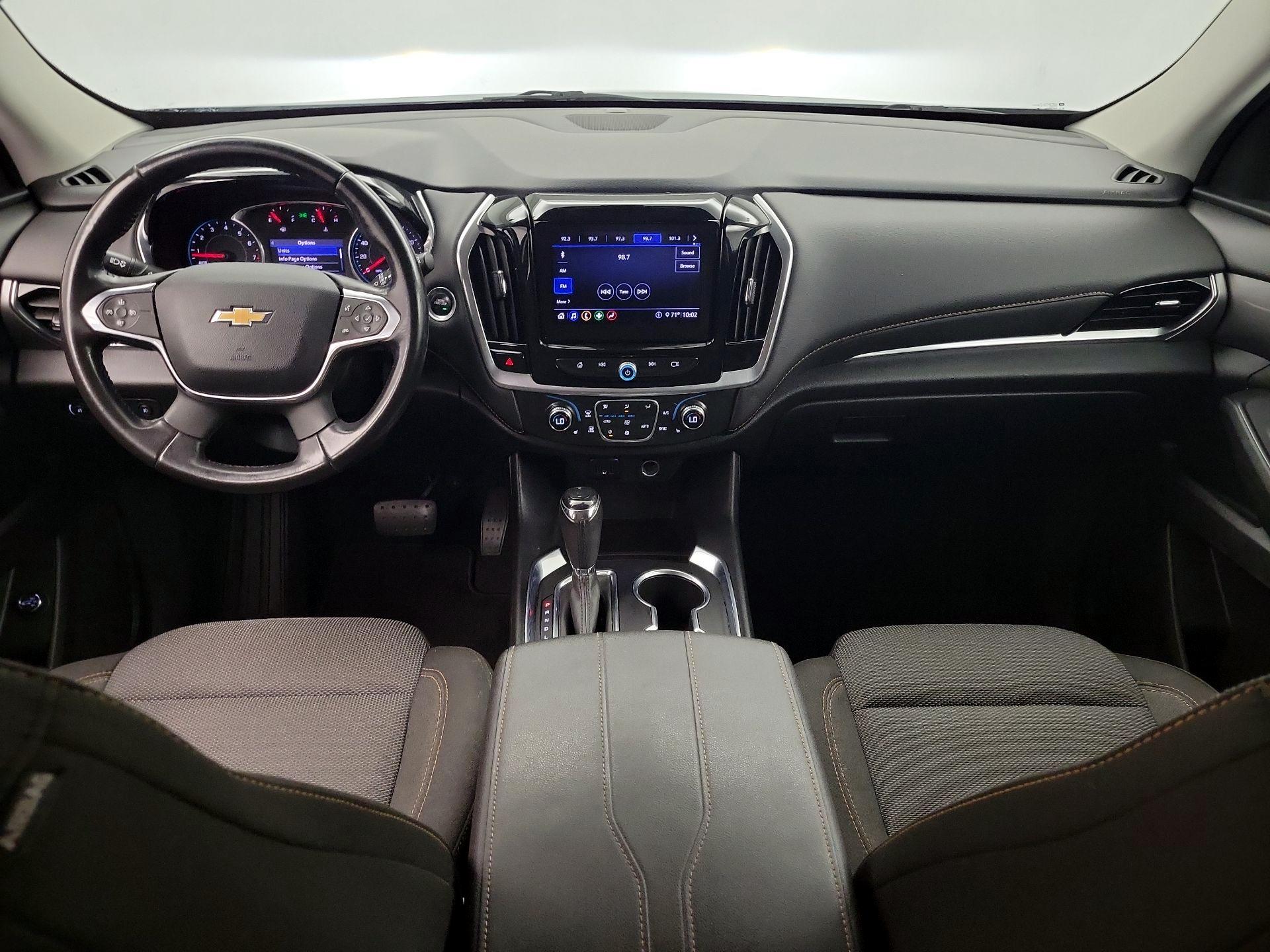 Thumbnail: 2020 Chevrolet Traverse - 9