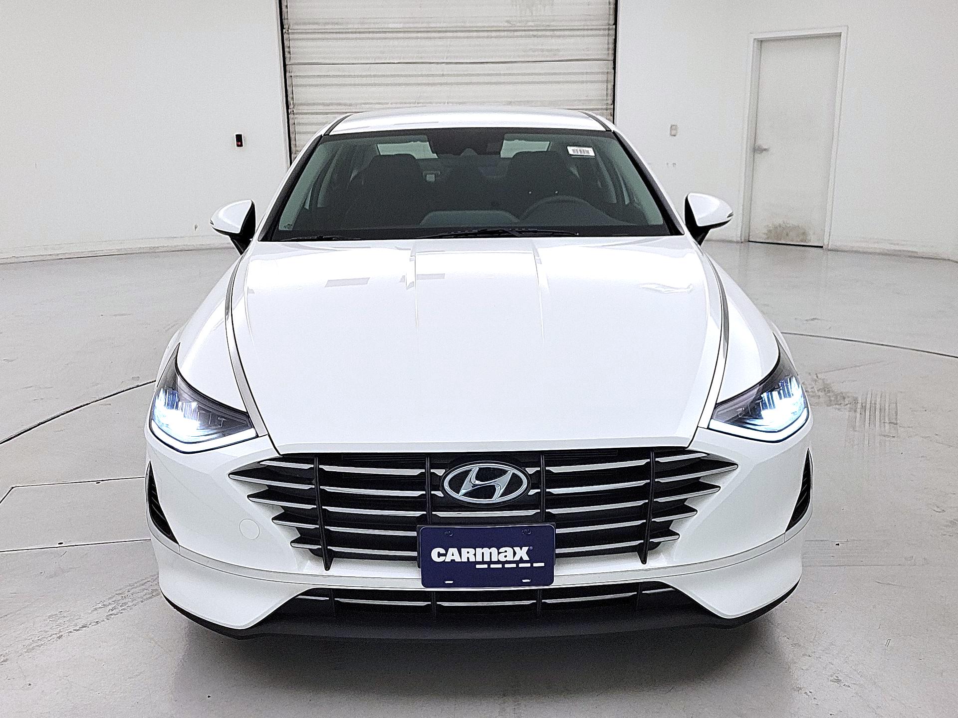 Thumbnail: 2022 Hyundai Sonata - 2
