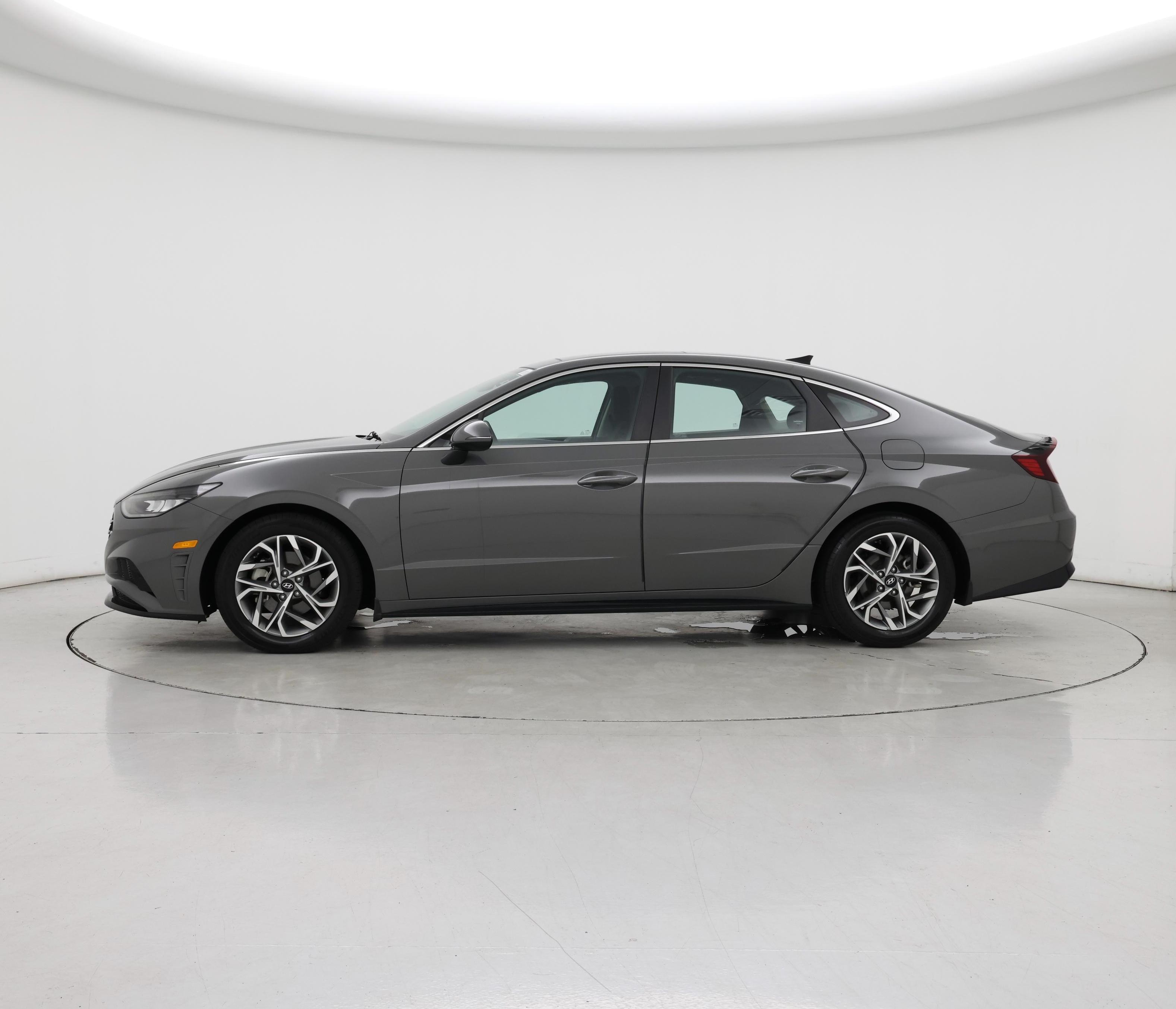 Thumbnail: 2022 Hyundai Sonata - 3