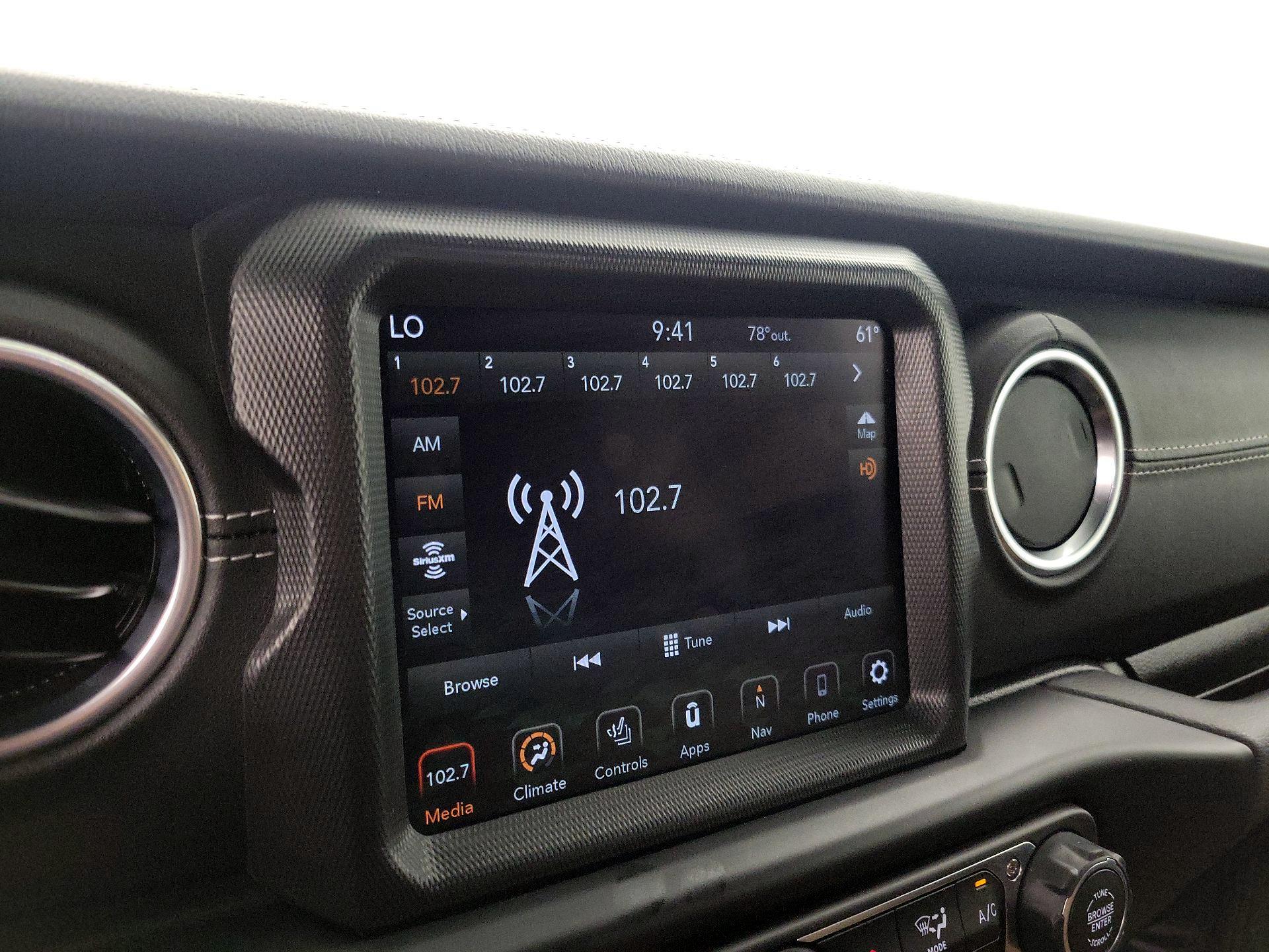 Thumbnail: 2021 Jeep Wrangler - 16