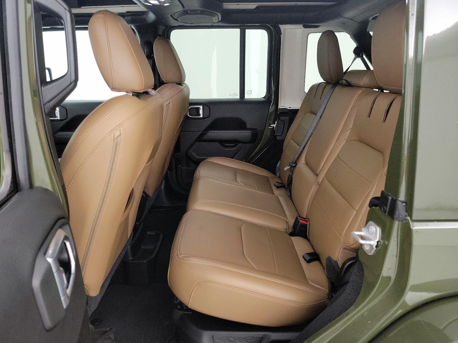 Thumbnail: 2021 Jeep Wrangler - 20