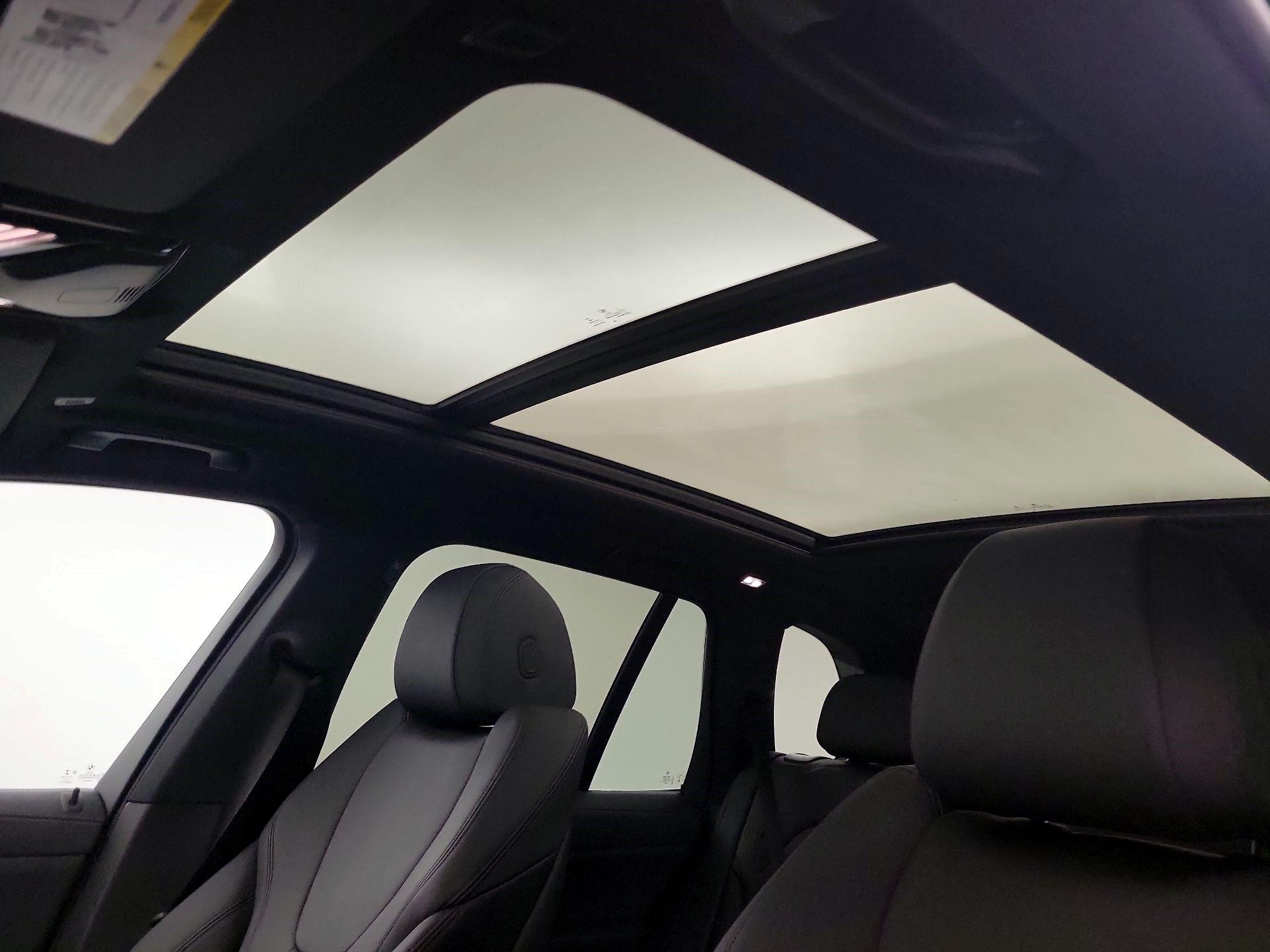 Thumbnail: 2021 BMW X5 - 18