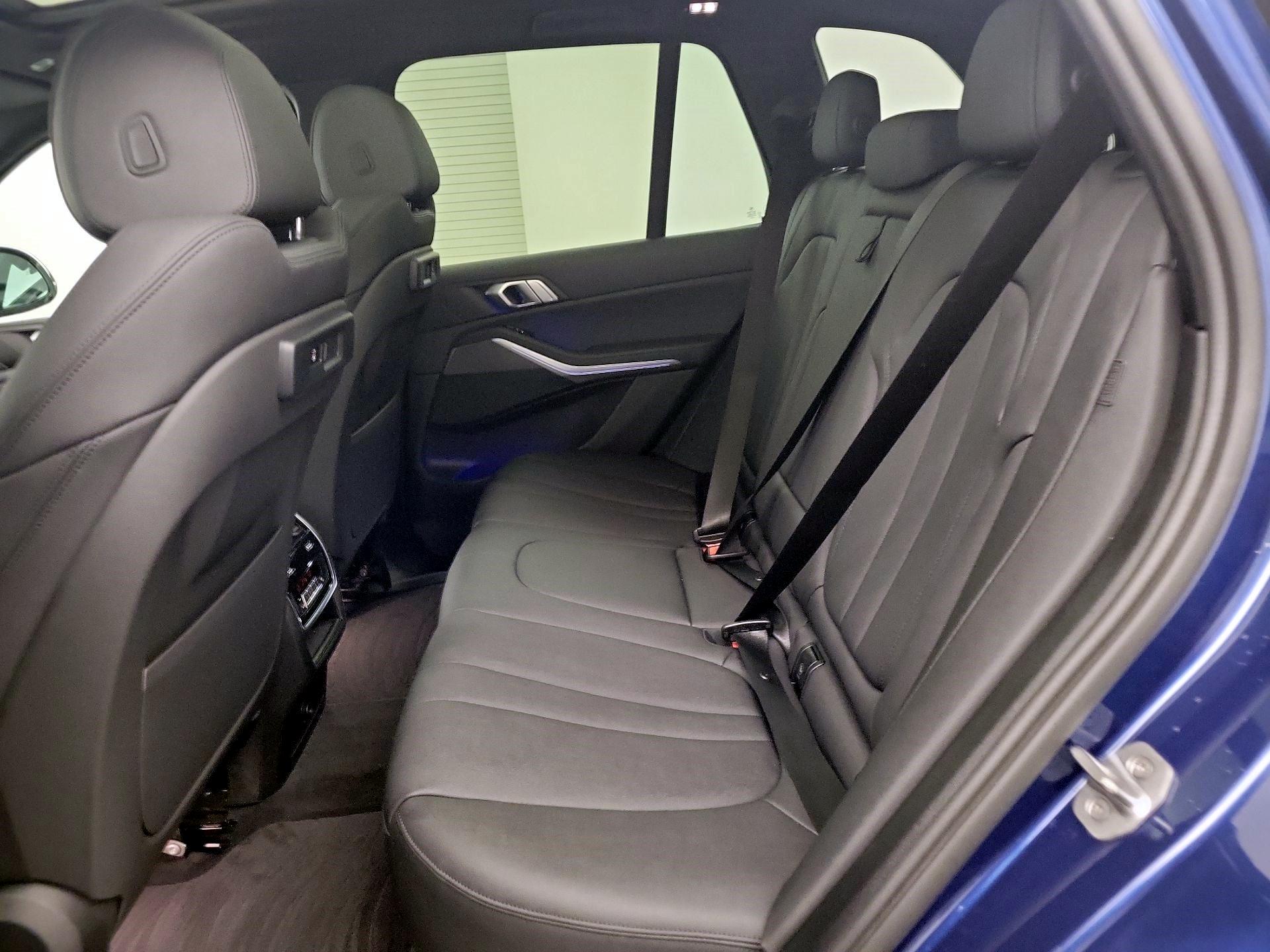 Thumbnail: 2021 BMW X5 - 19