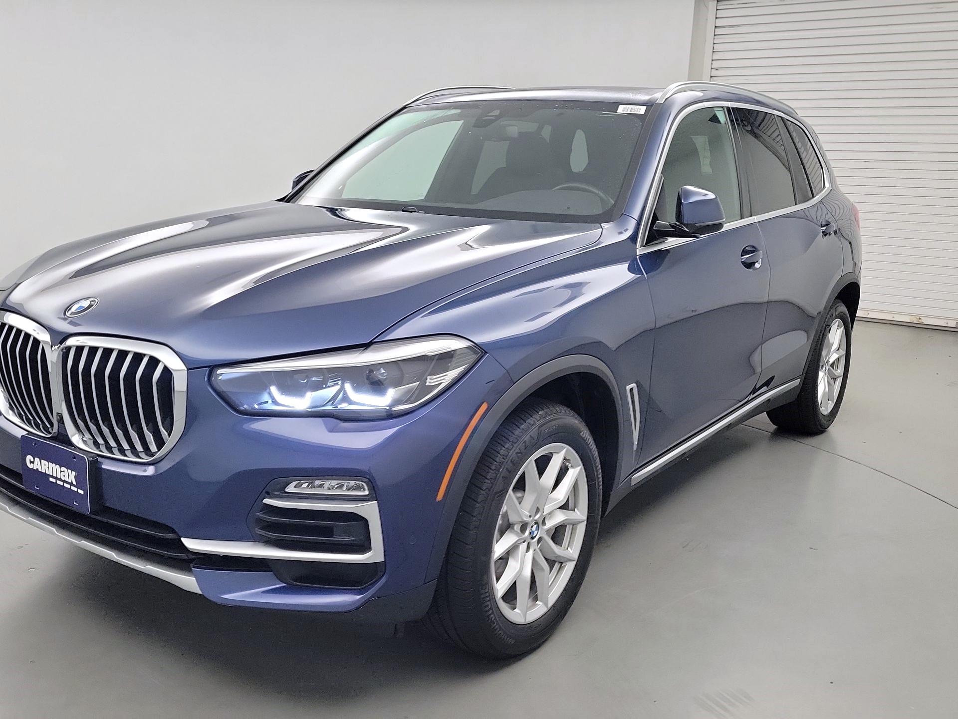 Thumbnail: 2021 BMW X5 - 3