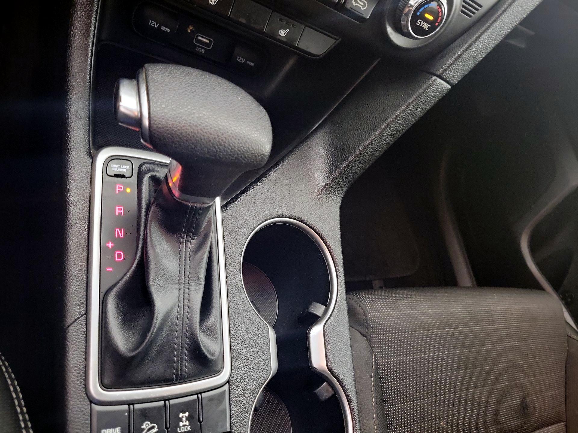 Thumbnail: 2020 Kia Sportage - 17