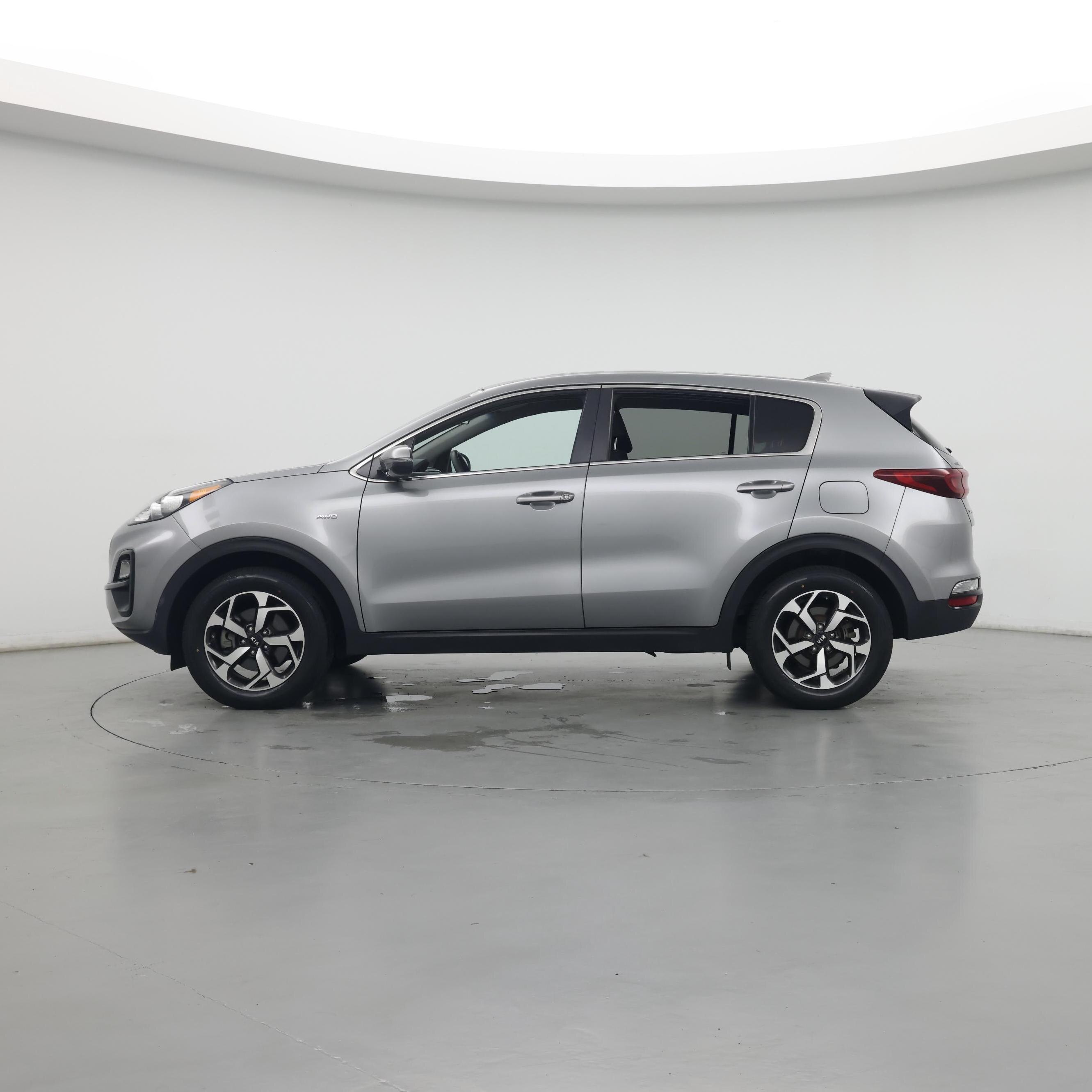 Thumbnail: 2020 Kia Sportage - 3