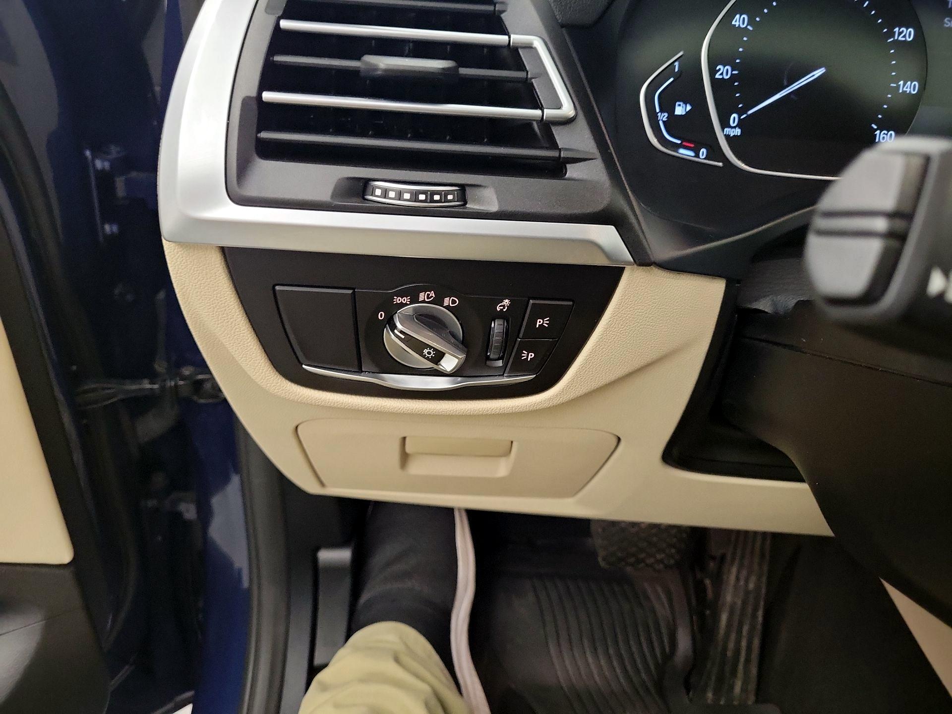 Thumbnail: 2022 BMW X3 - 11