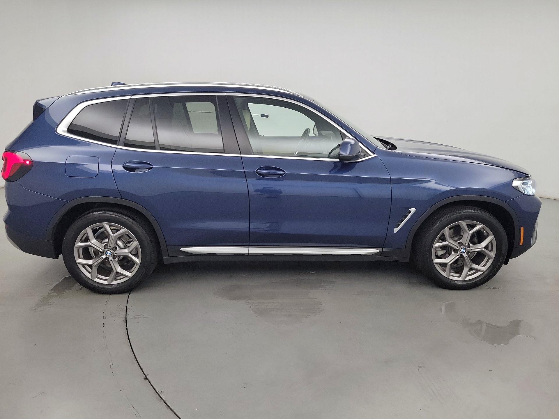 Thumbnail: 2022 BMW X3 - 4