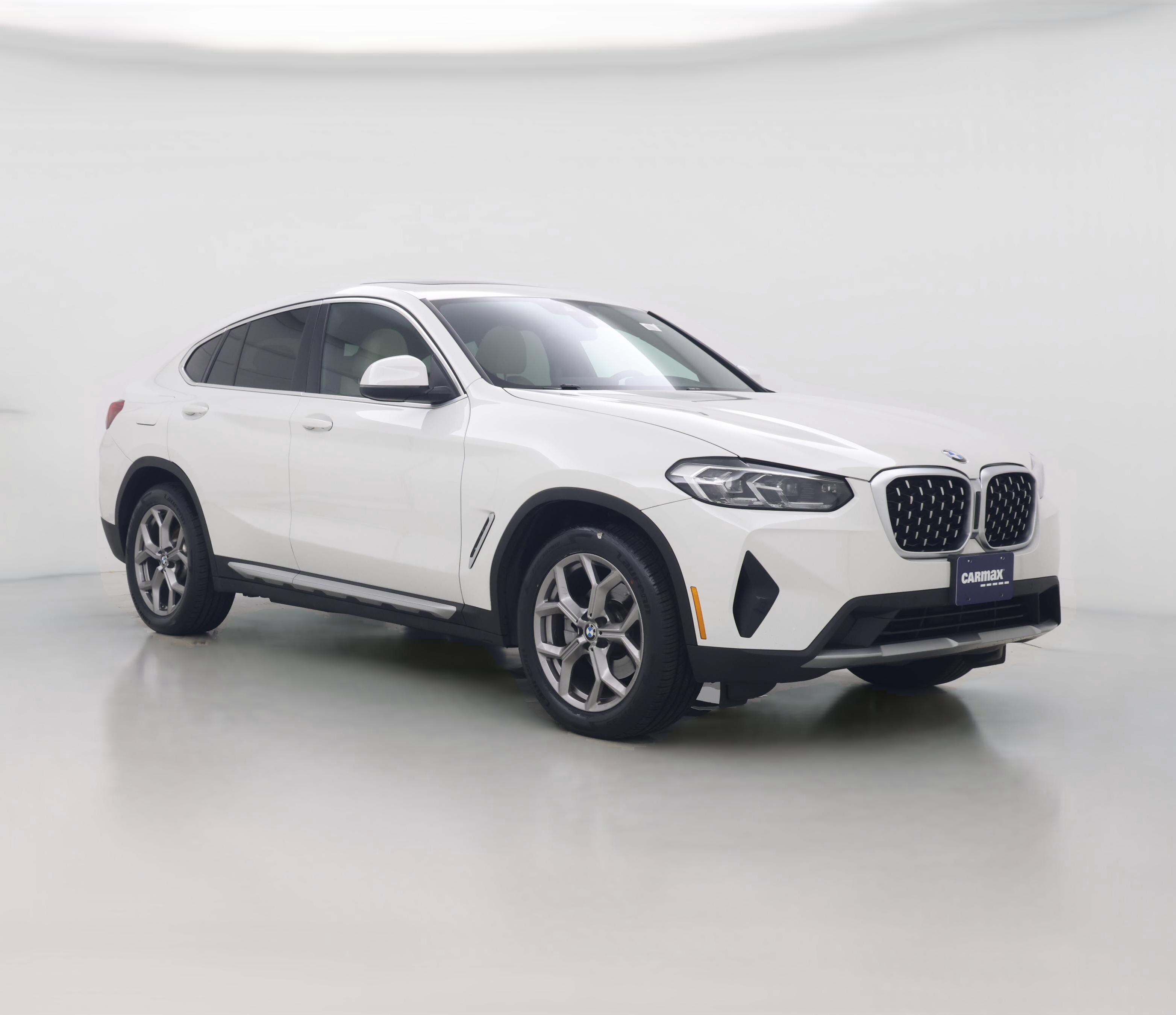Thumbnail: 2022 BMW X4 - 1