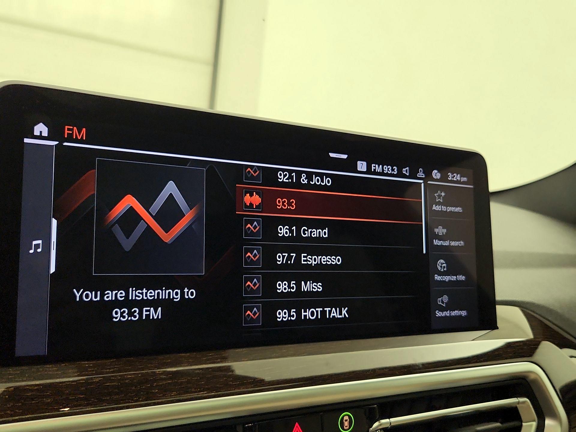Thumbnail: 2022 BMW X4 - 16