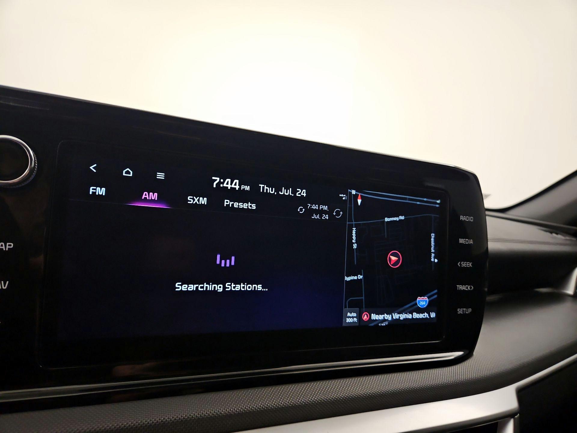 Thumbnail: 2024 Kia K5 - 16