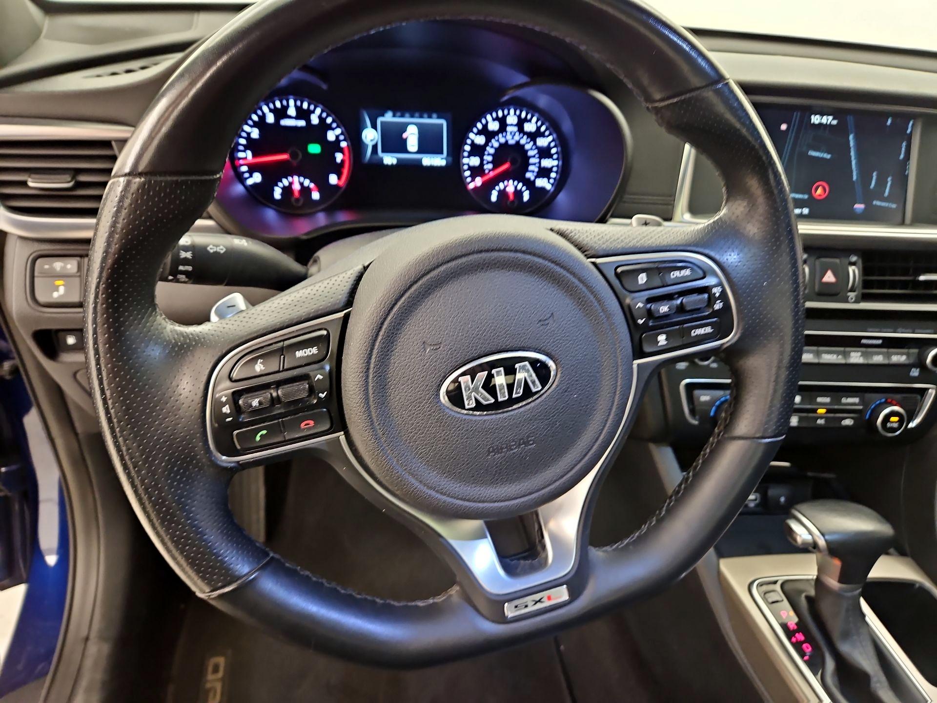 Thumbnail: 2016 Kia Optima - 10