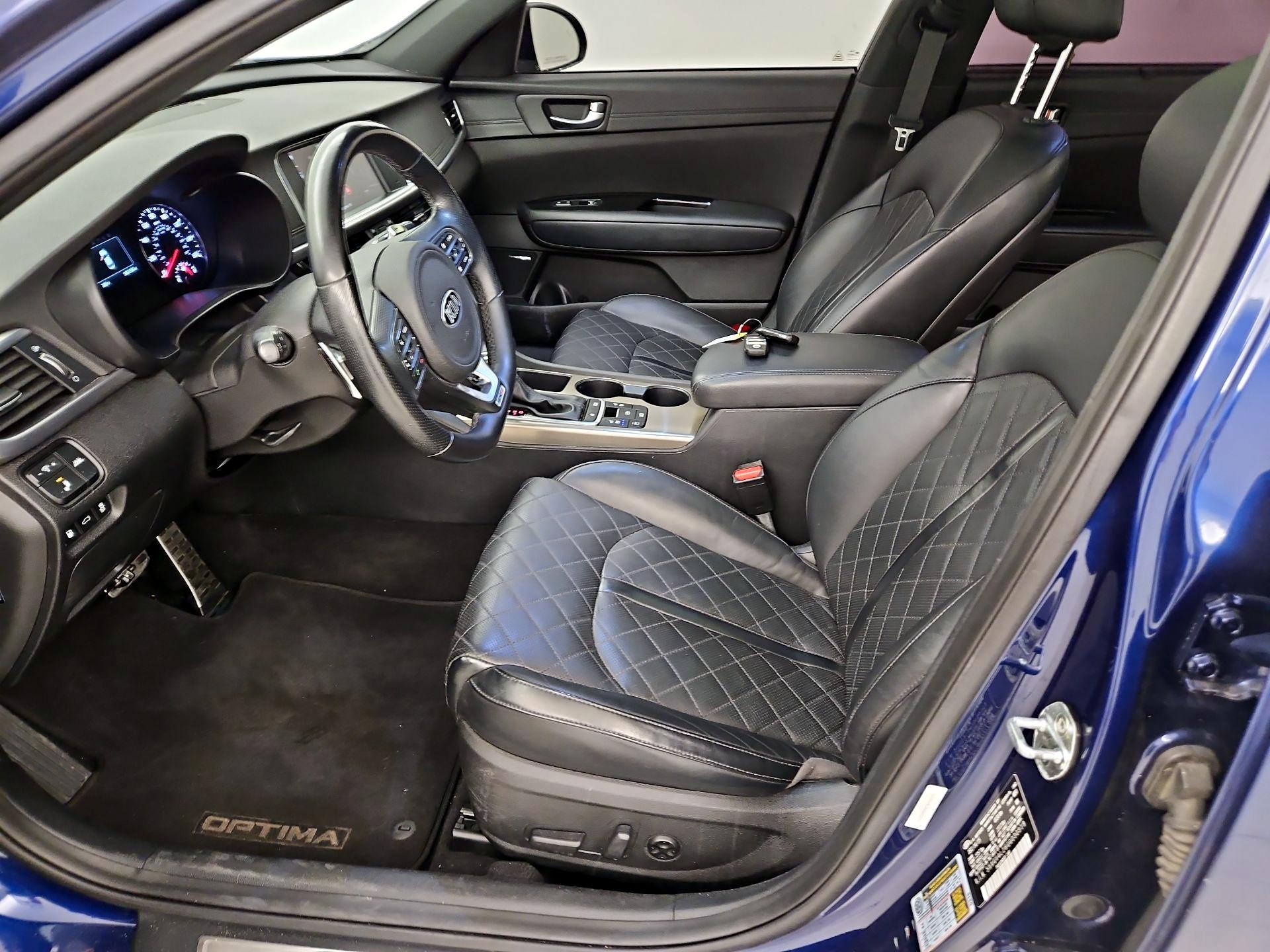 Thumbnail: 2016 Kia Optima - 11
