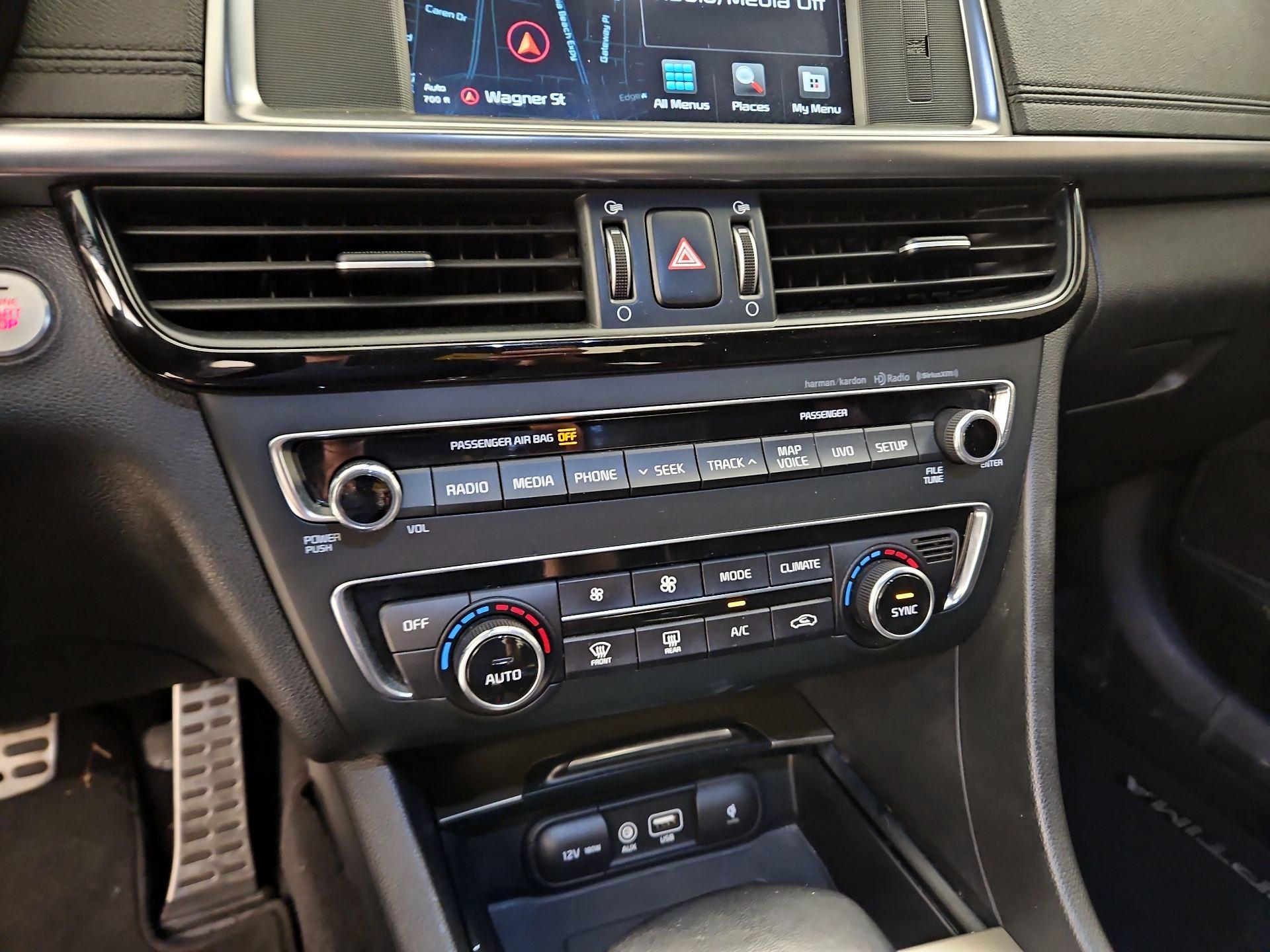 Thumbnail: 2016 Kia Optima - 17