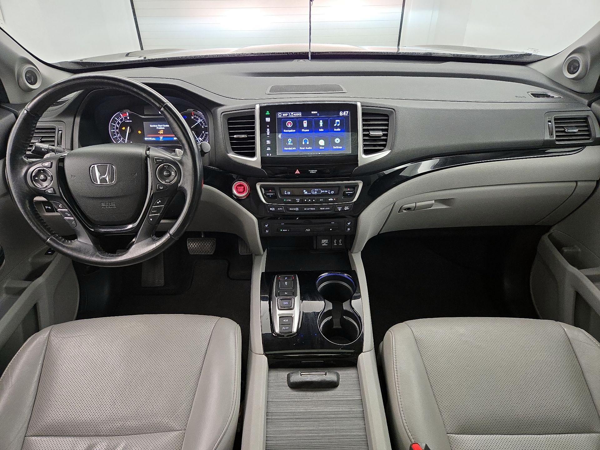 Thumbnail: 2016 Honda Pilot - 9
