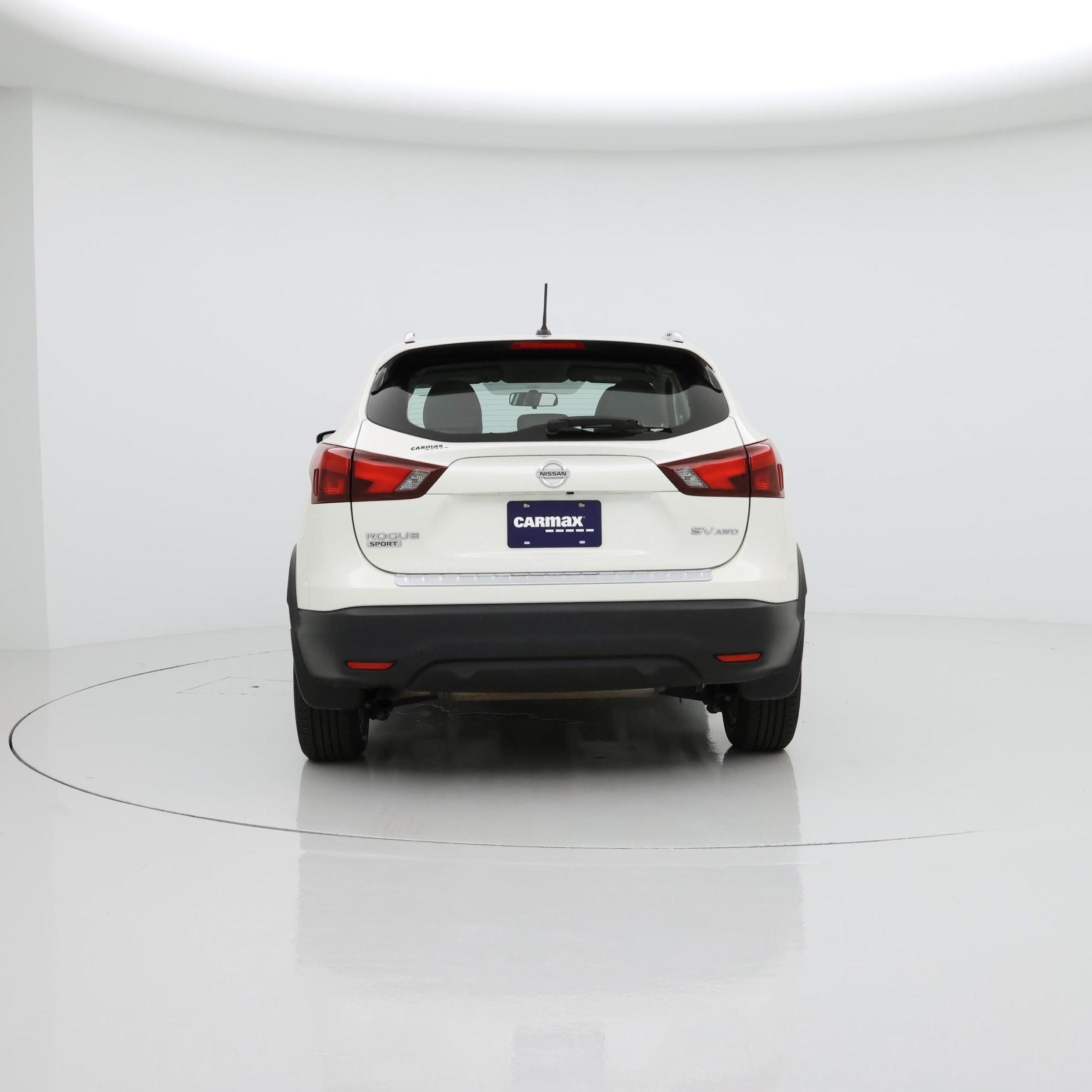 Thumbnail: 2018 Nissan Rogue Sport - 6