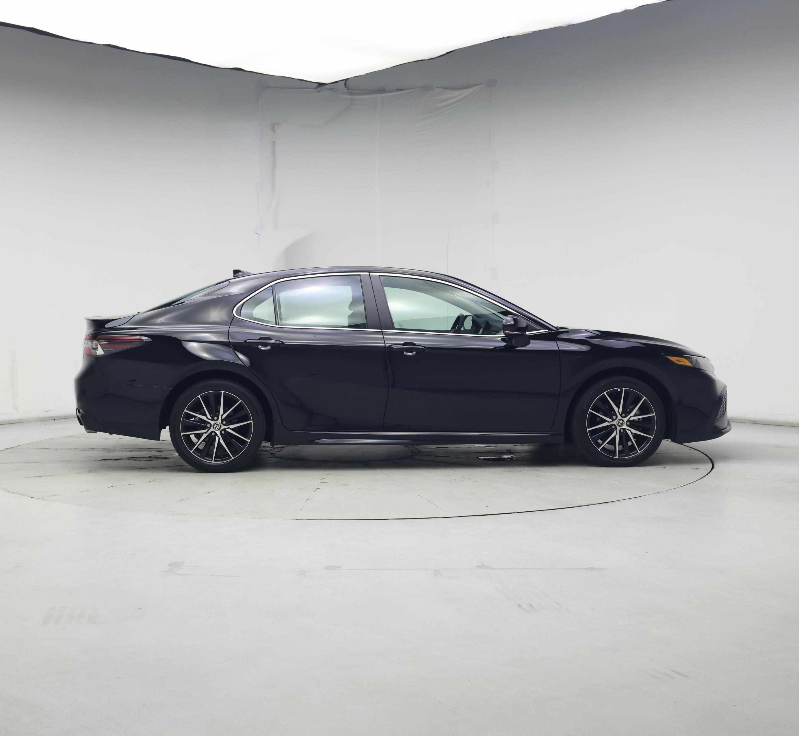 Thumbnail: 2023 Toyota Camry - 7