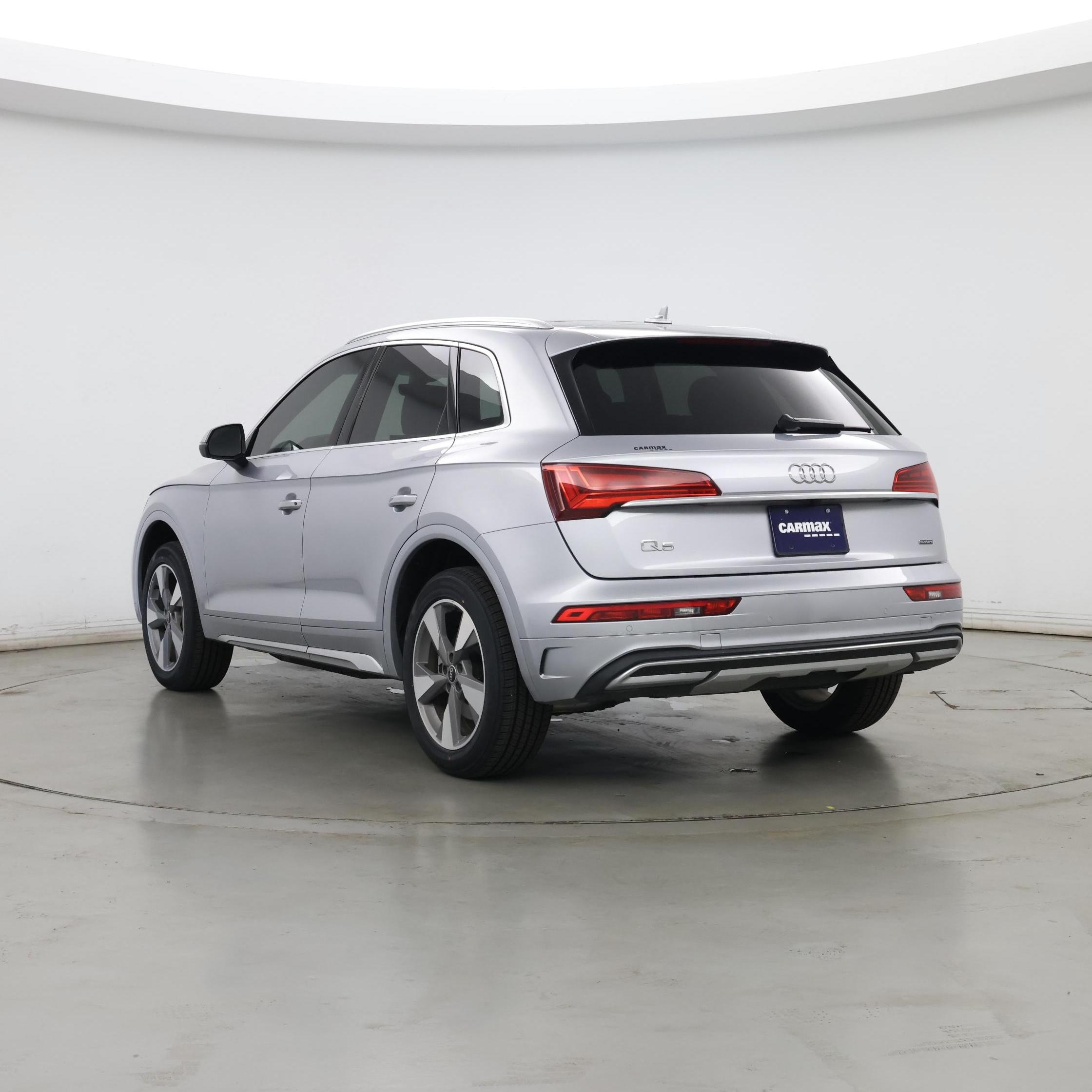 Thumbnail: 2022 Audi Q5 - 2