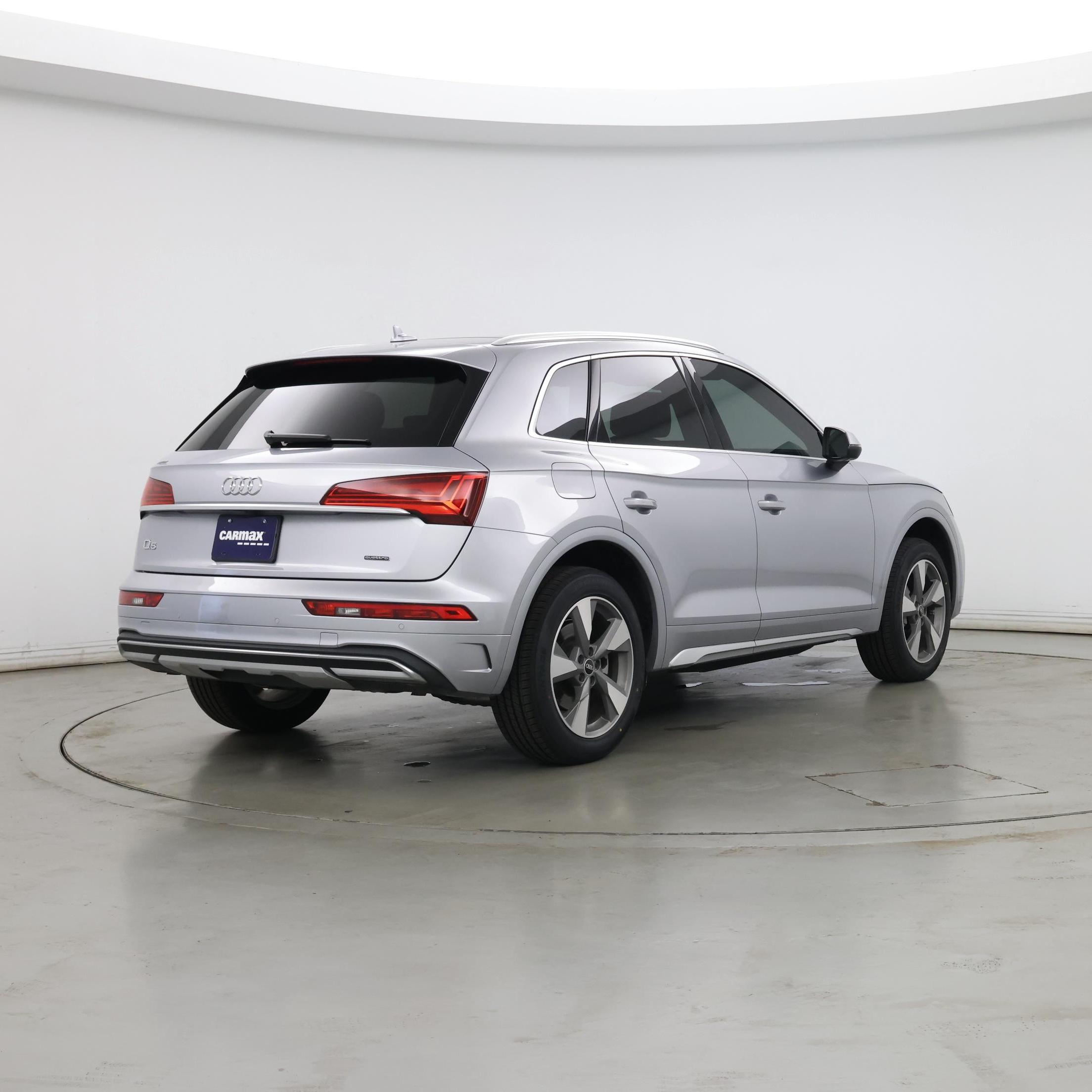 Thumbnail: 2022 Audi Q5 - 8