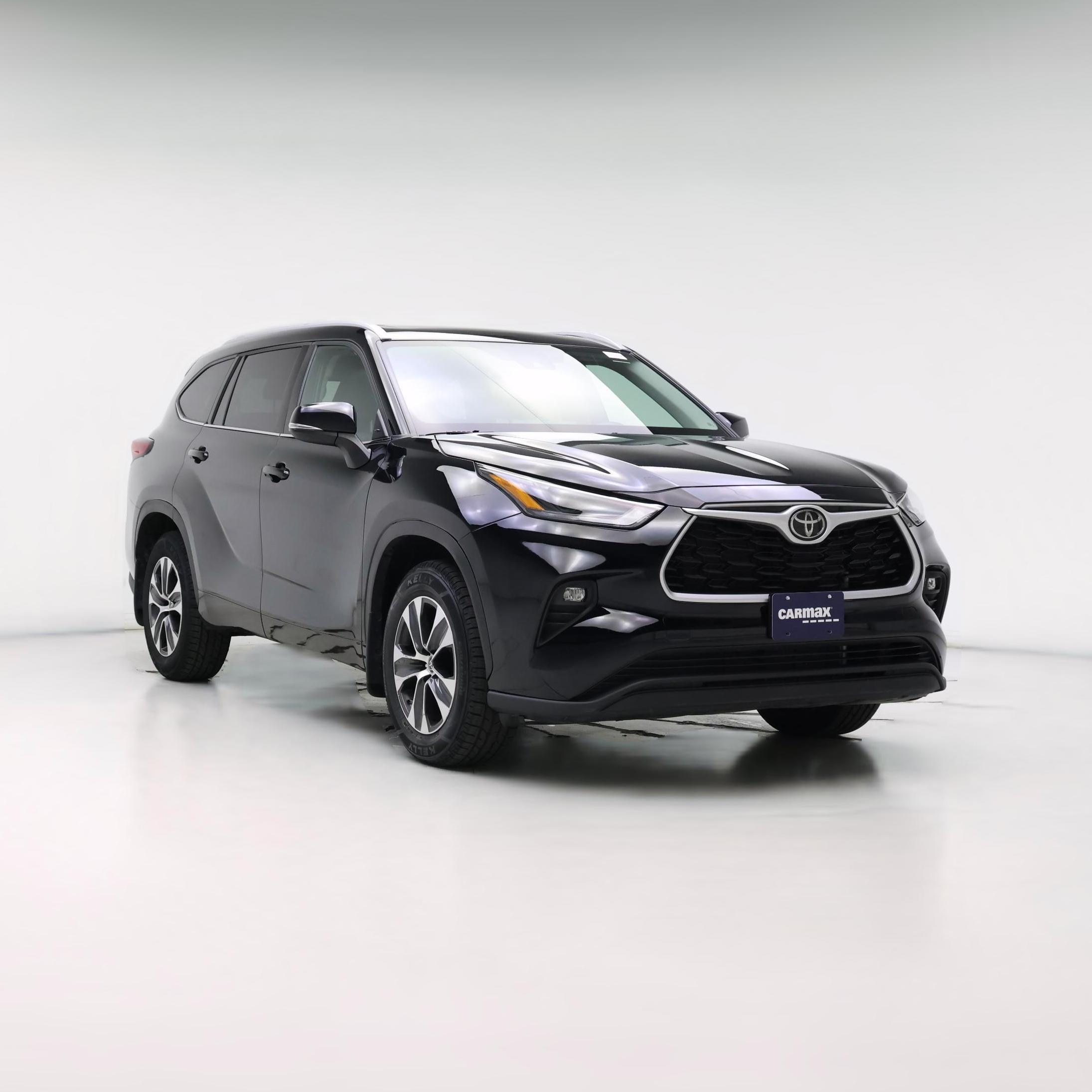 Thumbnail: 2022 Toyota Highlander - 1