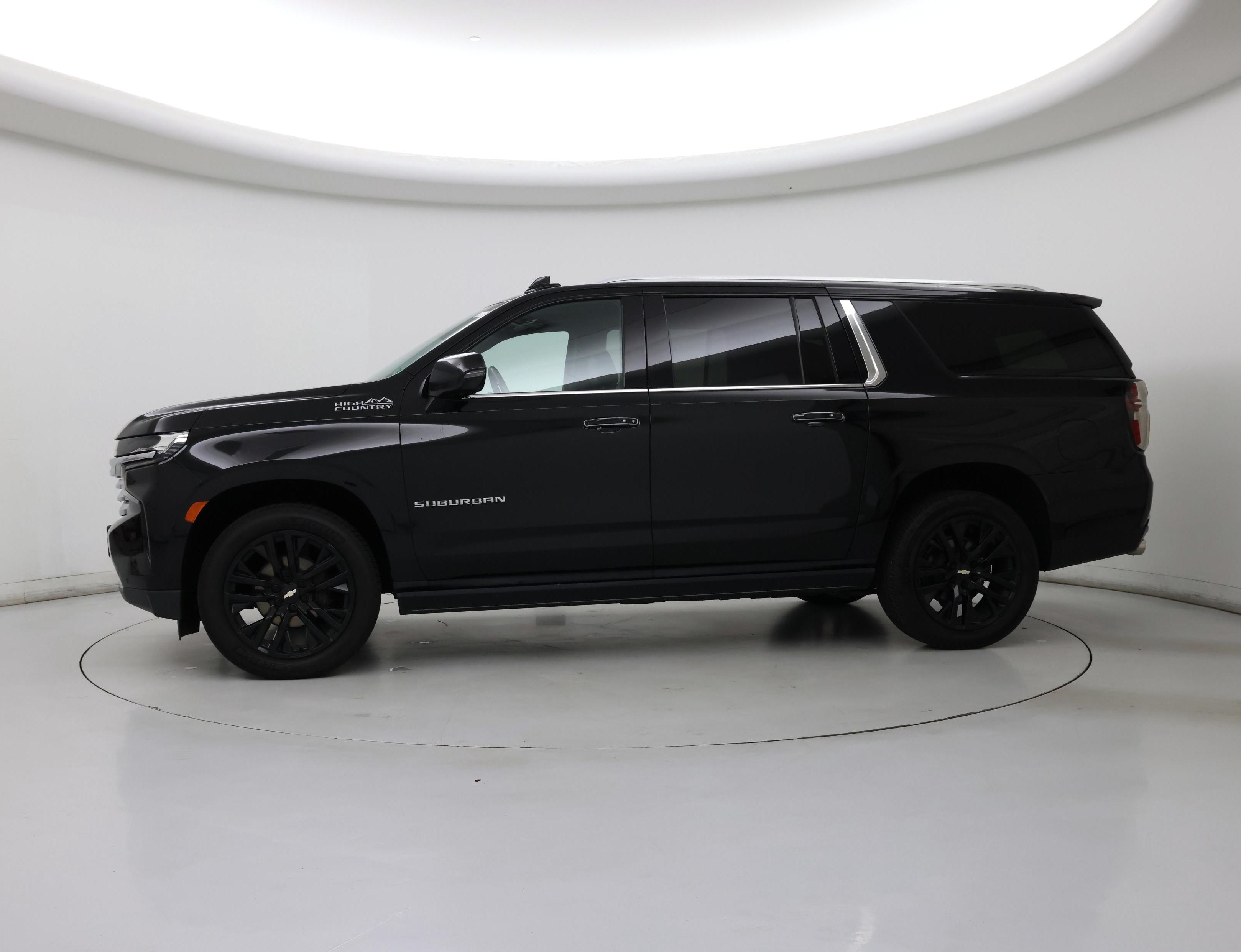Thumbnail: 2021 Chevrolet Suburban - 3