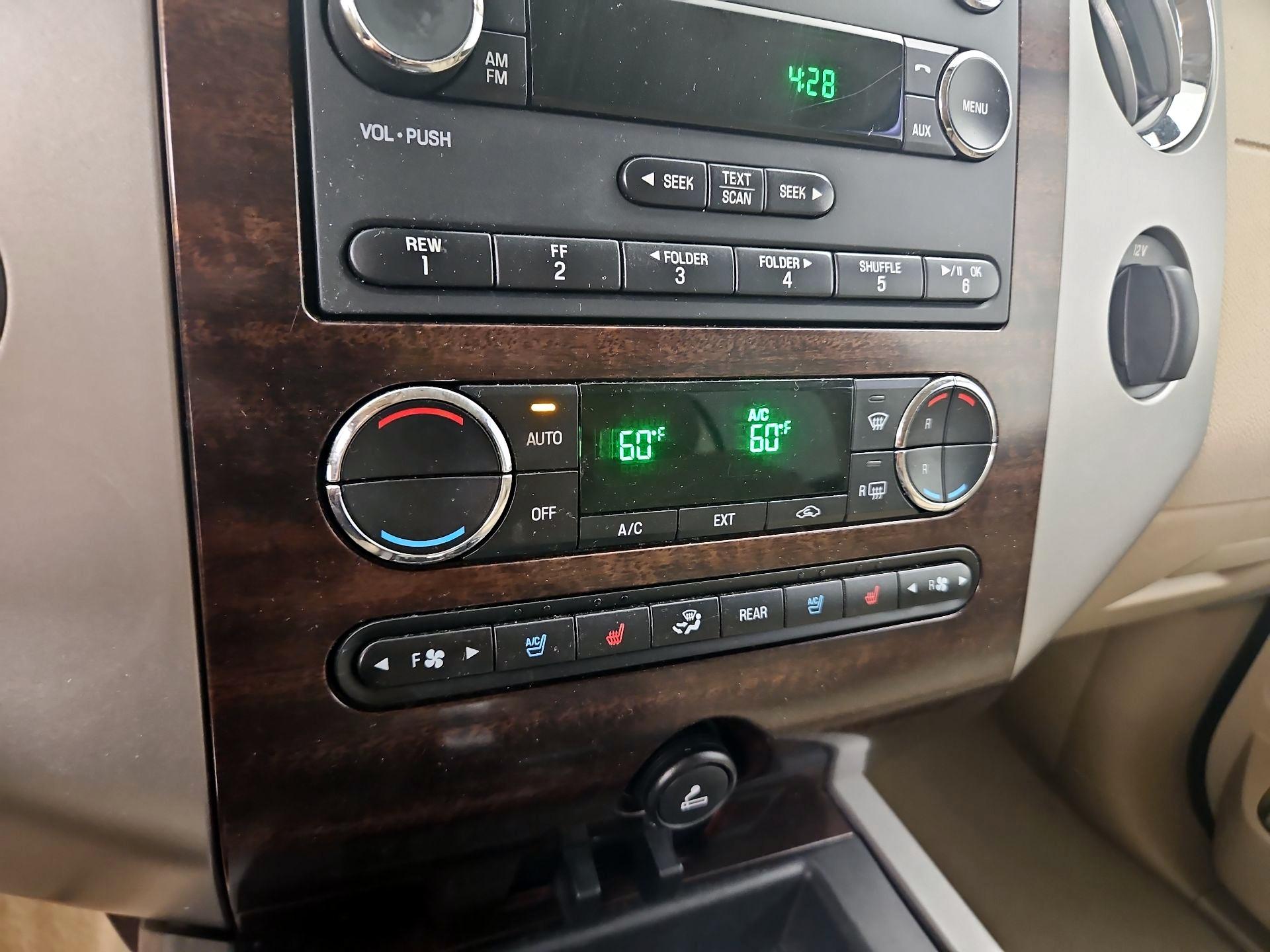 Thumbnail: 2013 Ford Expedition EL - 16