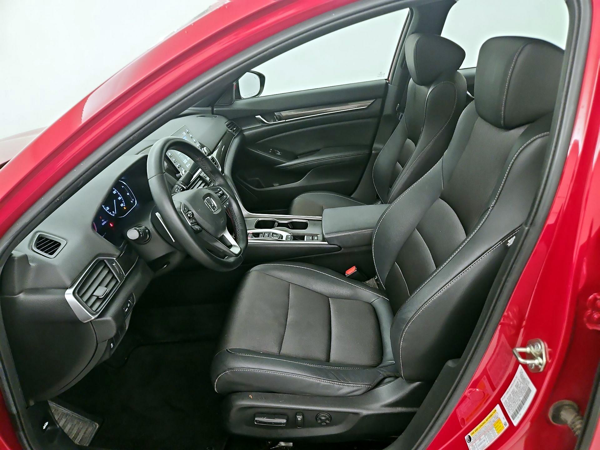 Thumbnail: 2019 Honda Accord - 11