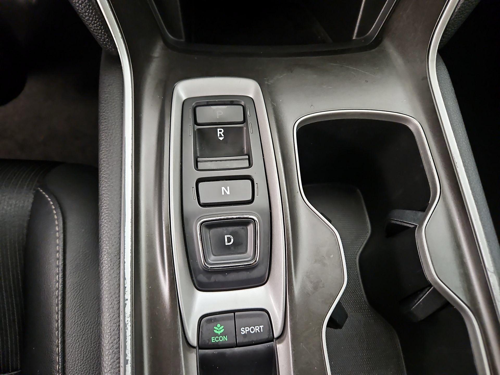 Thumbnail: 2019 Honda Accord - 17