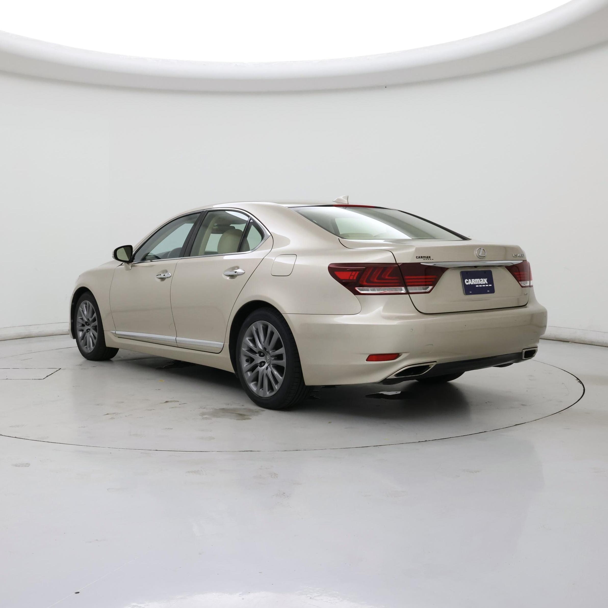 Thumbnail: 2014 Lexus LS - 2
