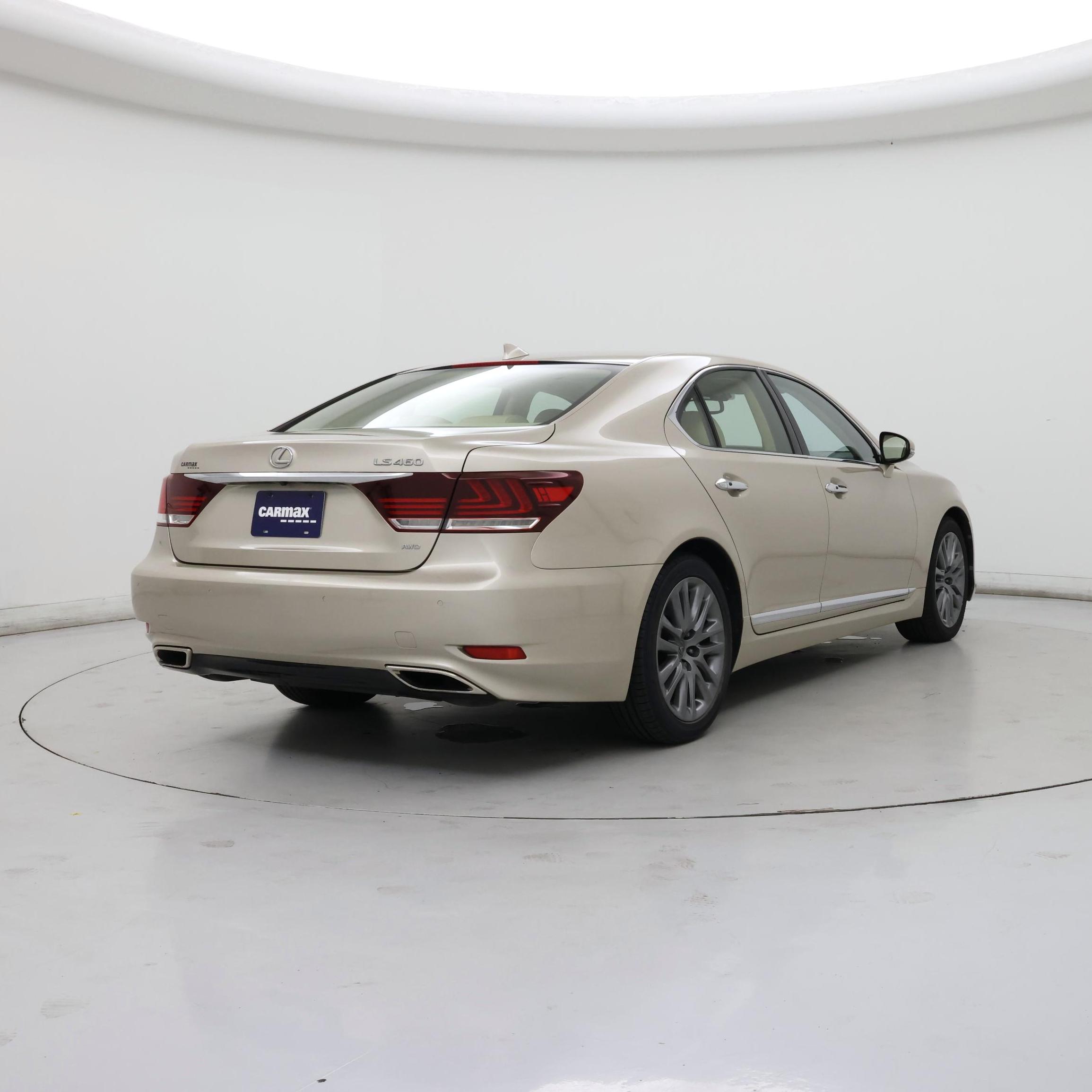 Thumbnail: 2014 Lexus LS - 8