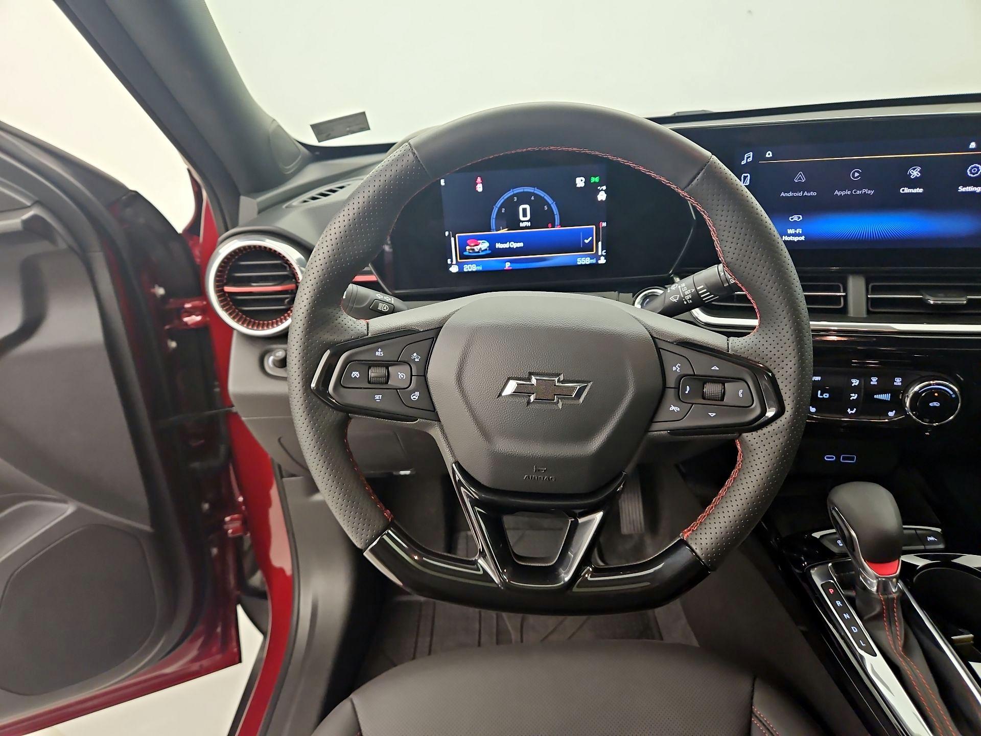 Thumbnail: 2025 Chevrolet Trax - 10
