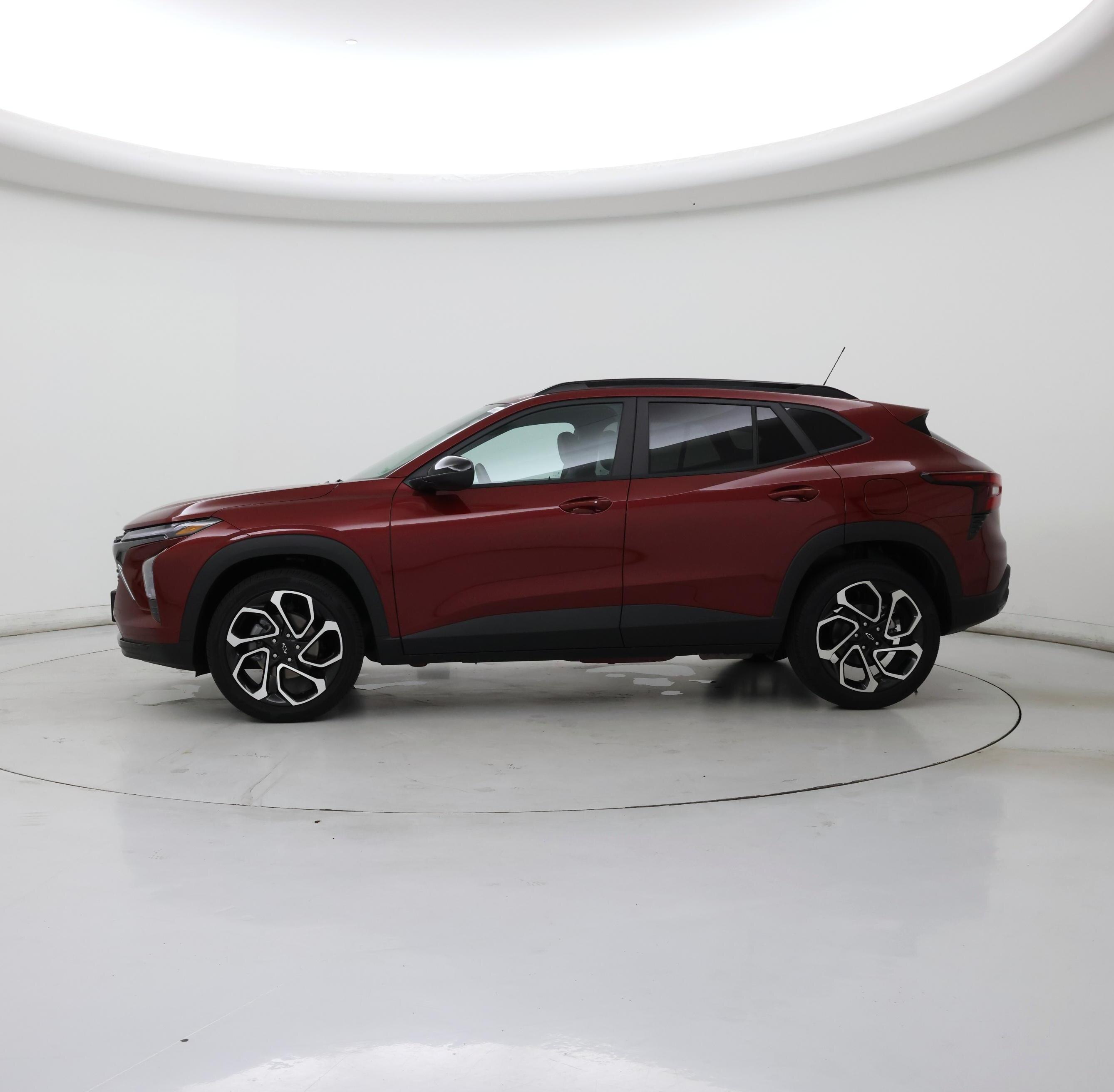 Thumbnail: 2025 Chevrolet Trax - 3