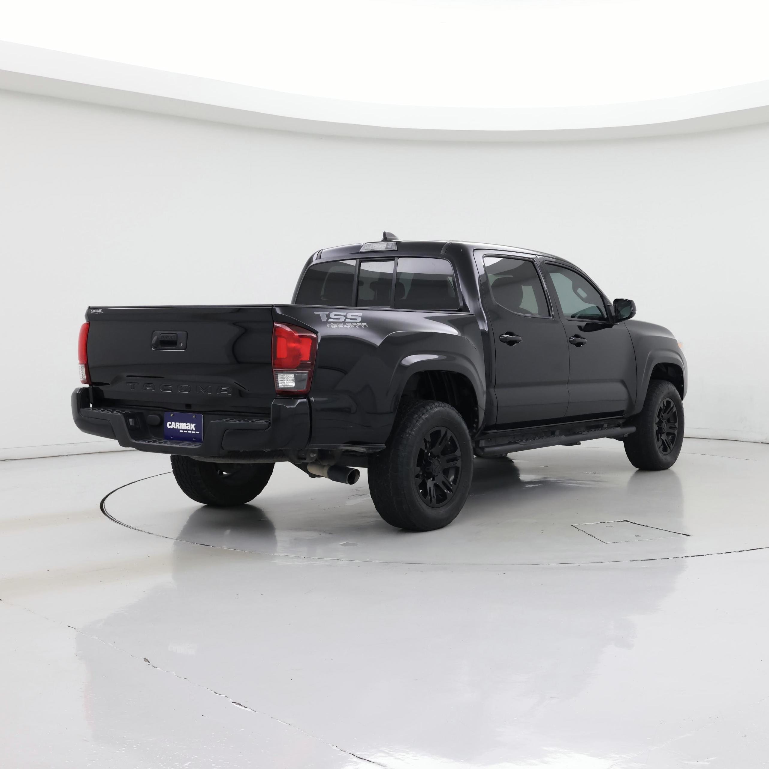 Thumbnail: 2022 Toyota Tacoma - 8