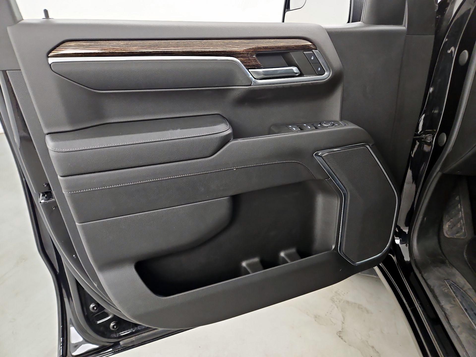 Thumbnail: 2023 GMC Sierra 1500 - 12