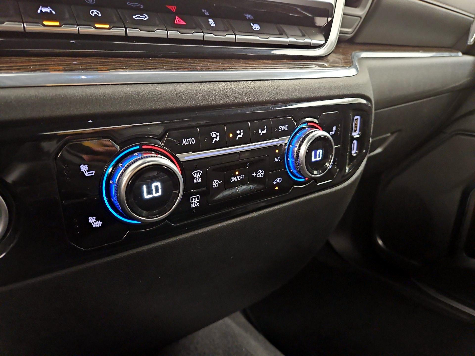Thumbnail: 2023 GMC Sierra 1500 - 17