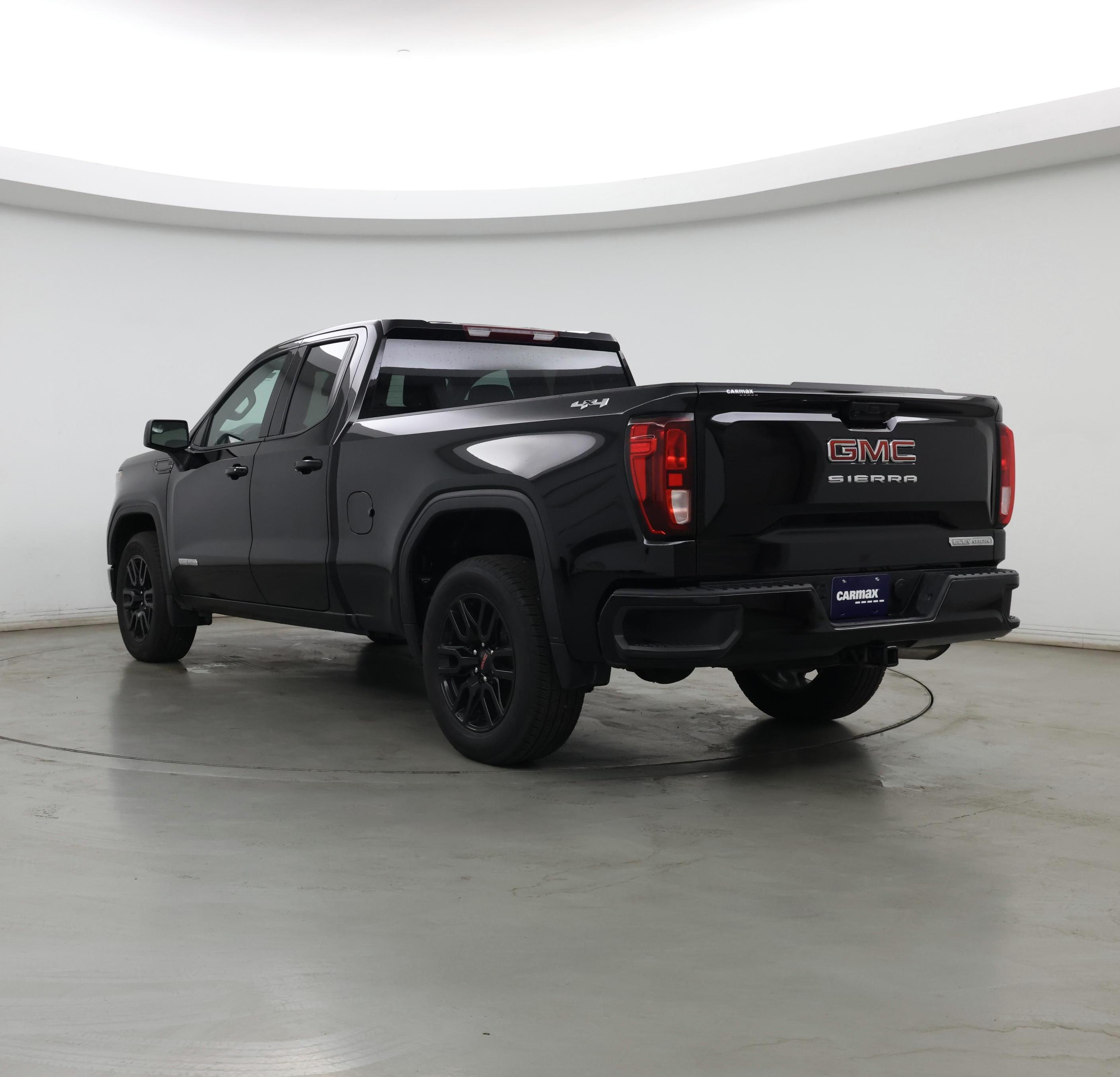 Thumbnail: 2023 GMC Sierra 1500 - 2