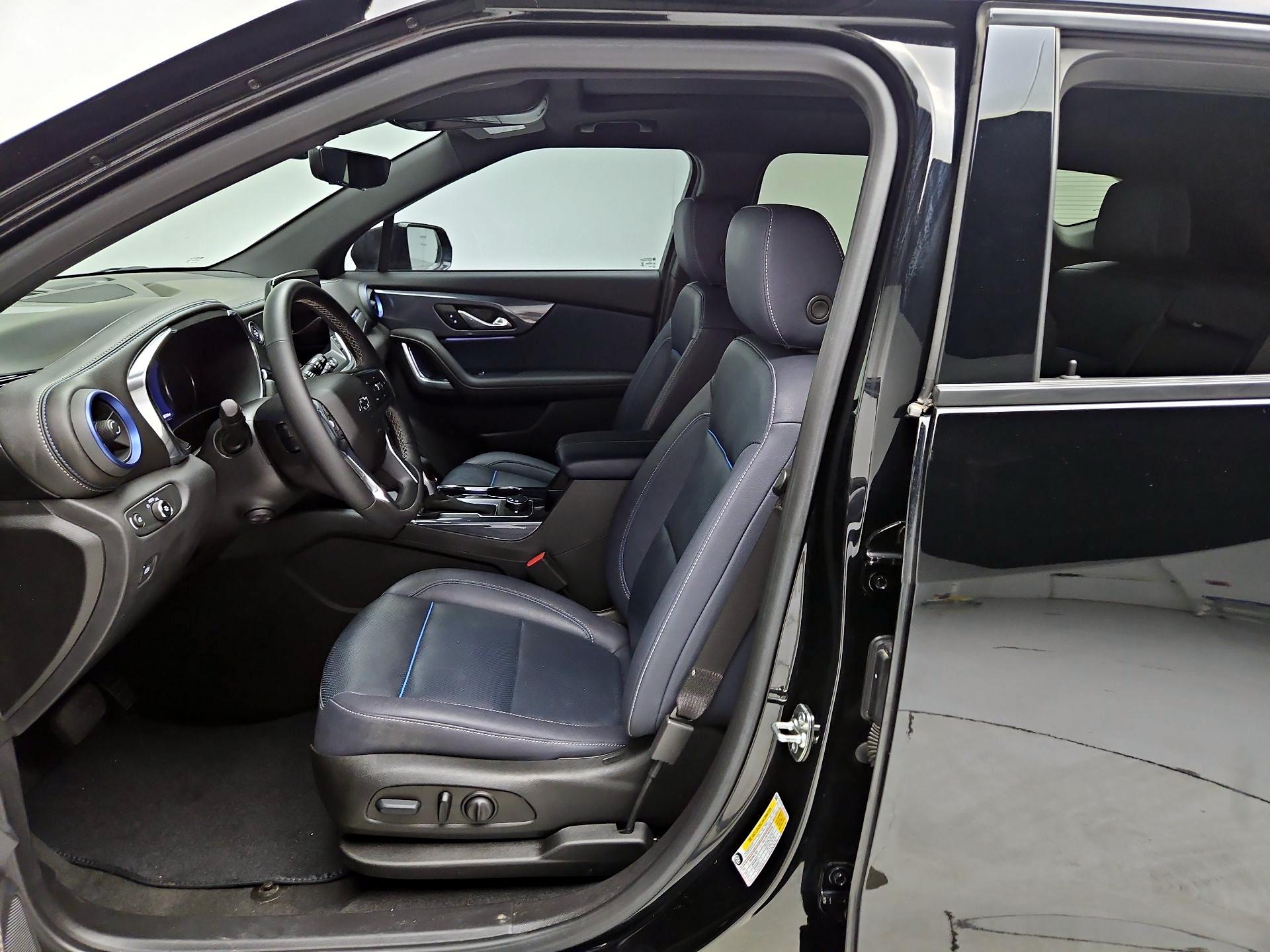 Thumbnail: 2023 Chevrolet Blazer - 9