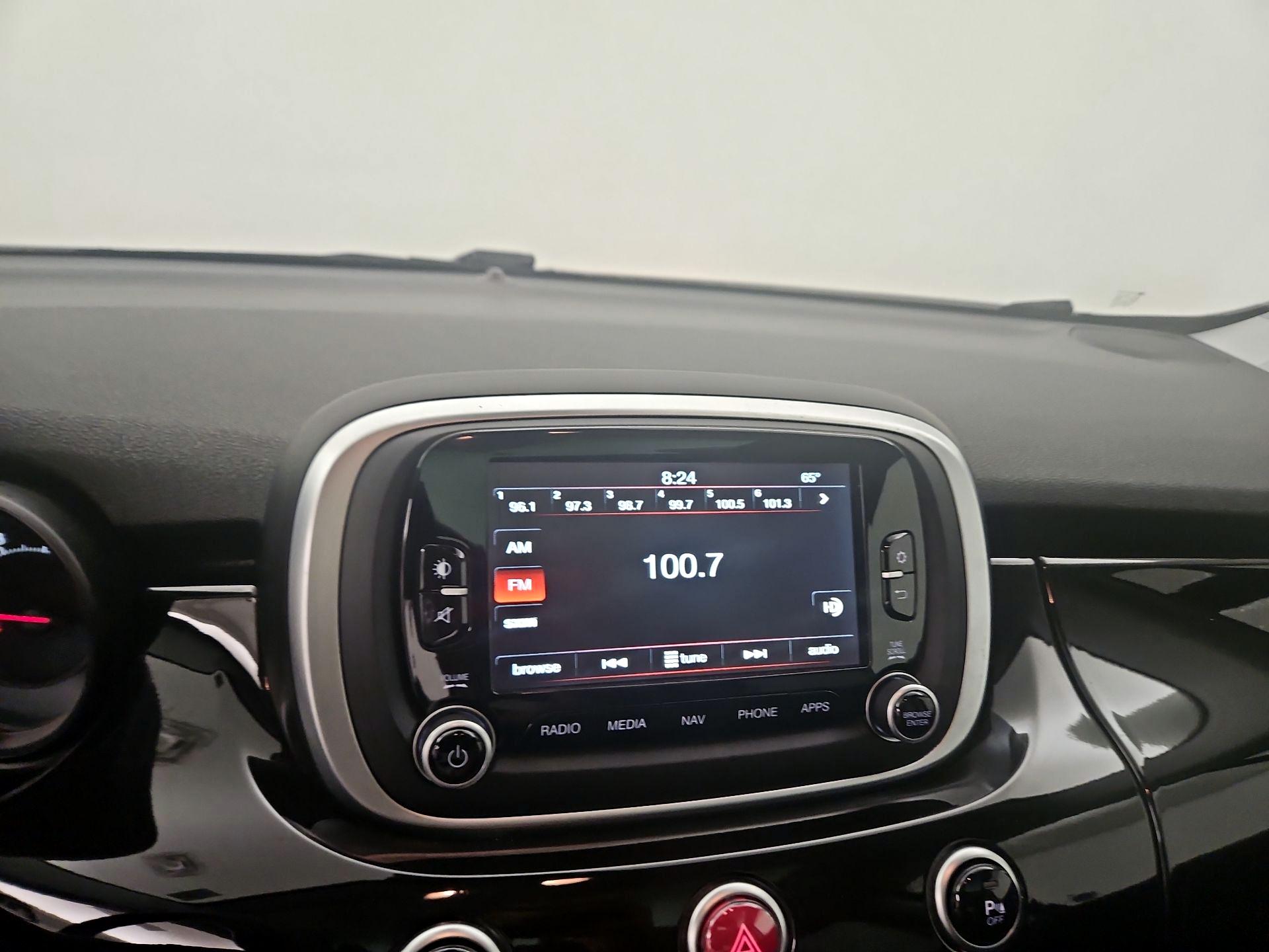 Thumbnail: 2016 Fiat 500X - 15