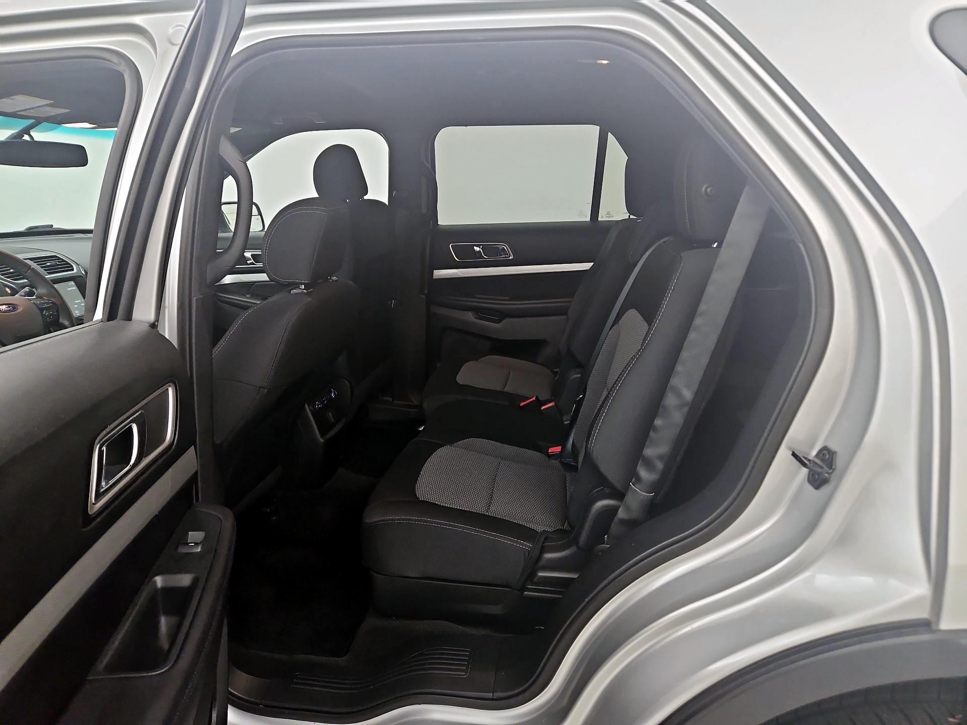 Thumbnail: 2017 Ford Explorer - 19