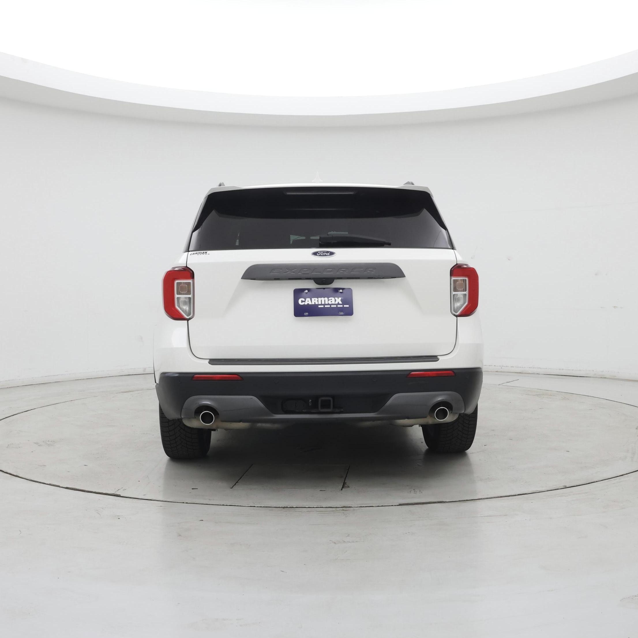 Thumbnail: 2022 Ford Explorer - 6