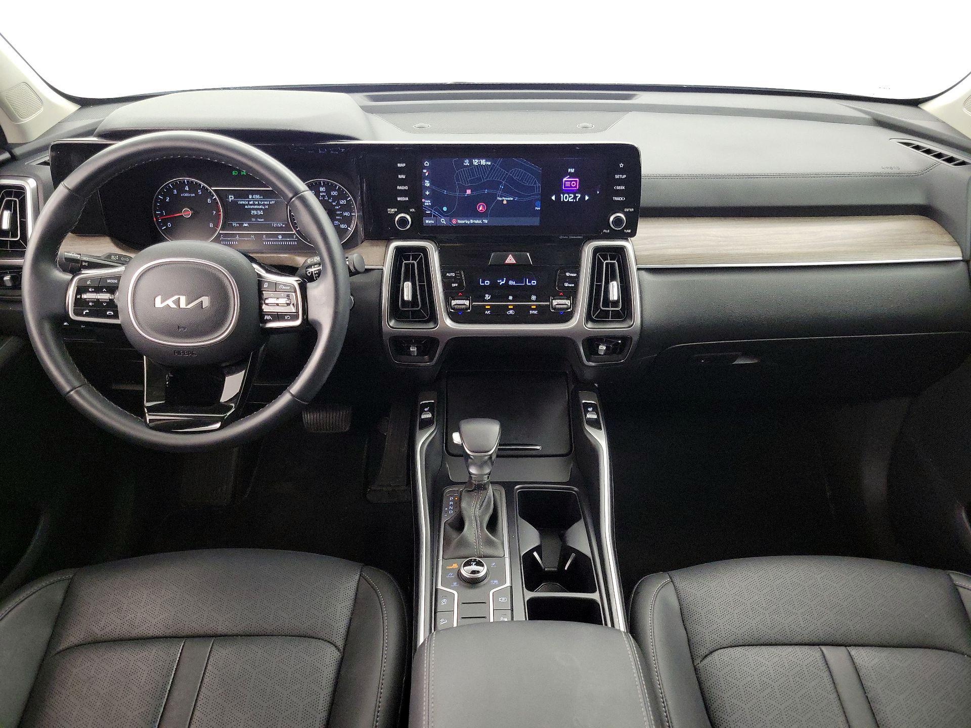 Thumbnail: 2022 Kia Sorento - 9
