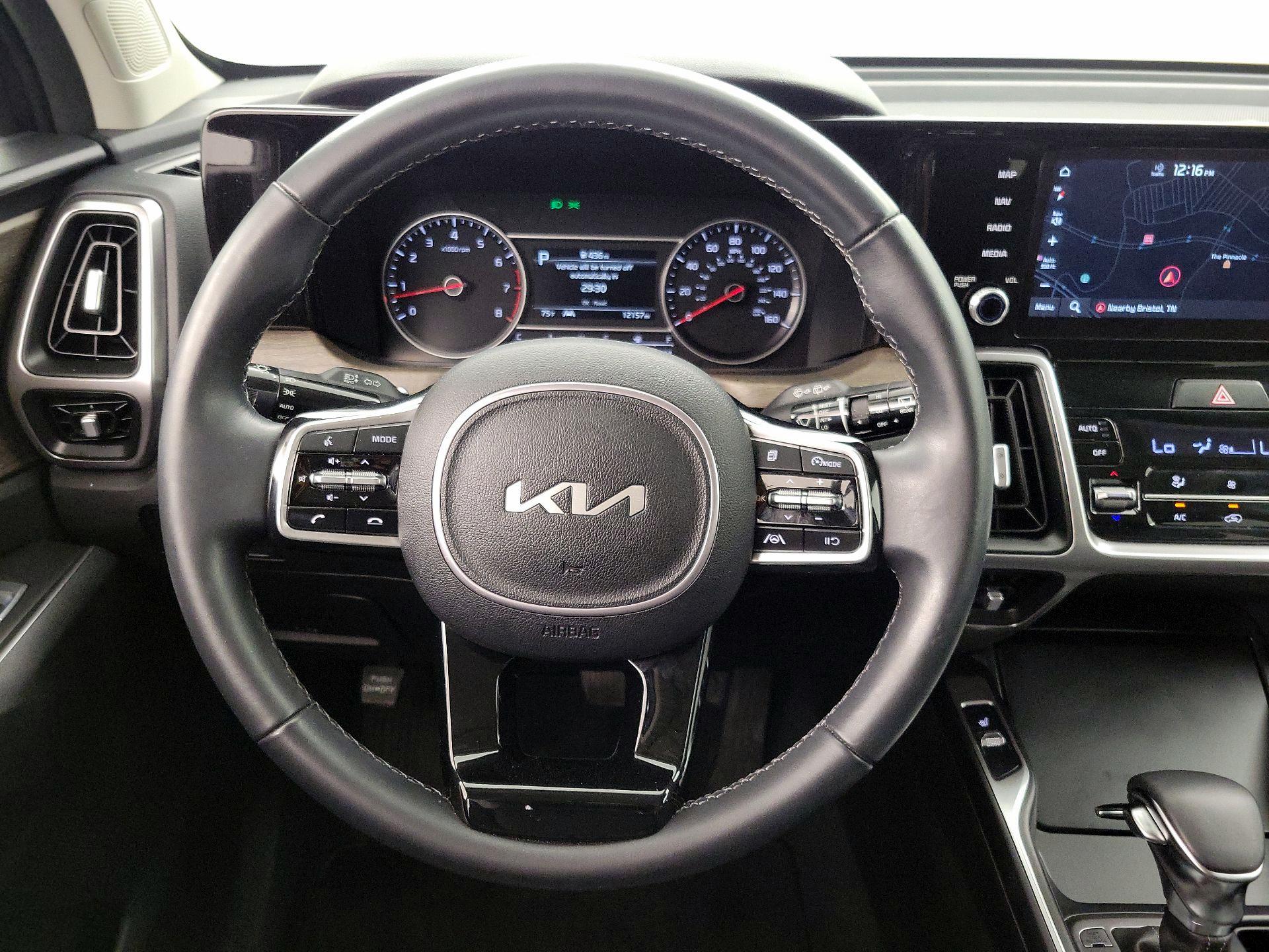 Thumbnail: 2022 Kia Sorento - 10