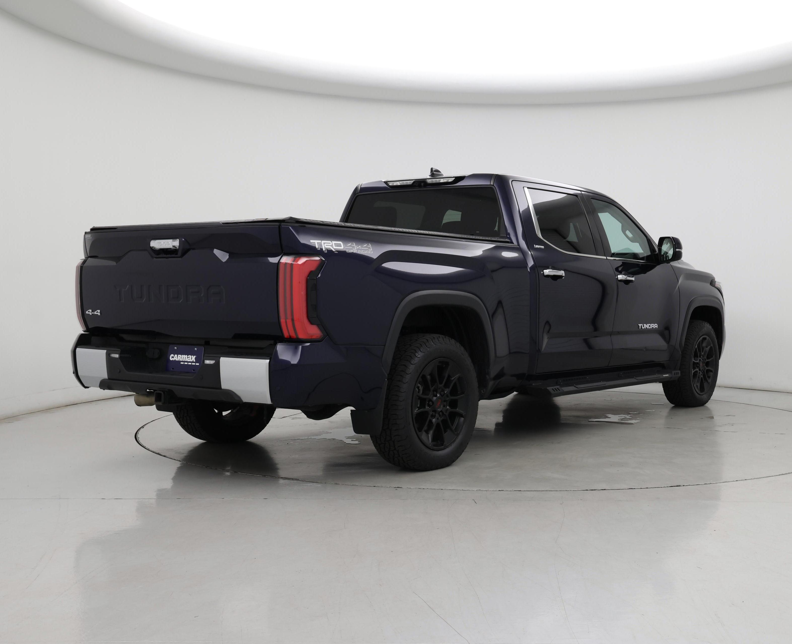 Thumbnail: 2022 Toyota Tundra - 8
