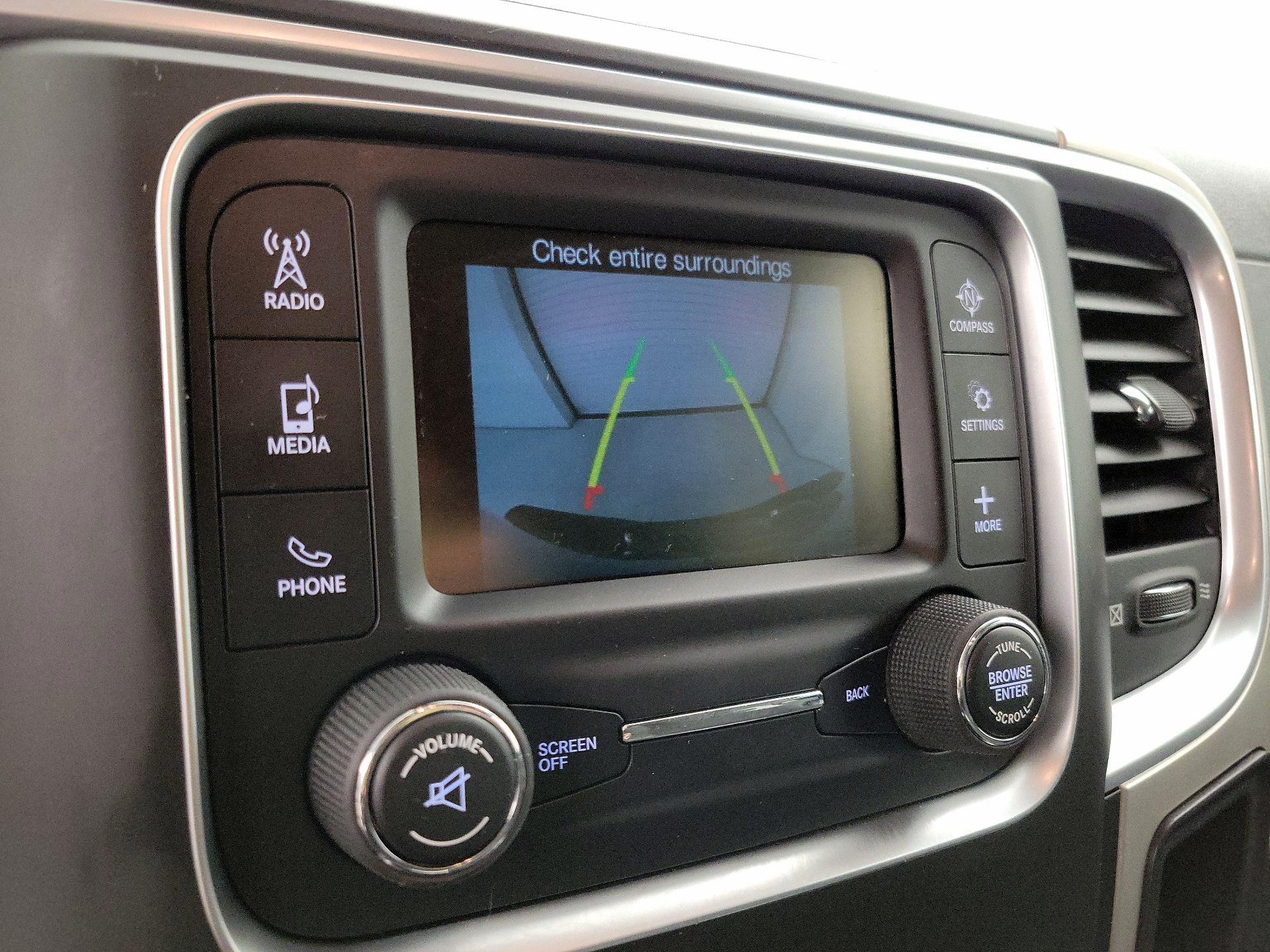 Thumbnail: 2020 RAM 1500 Classic - 14