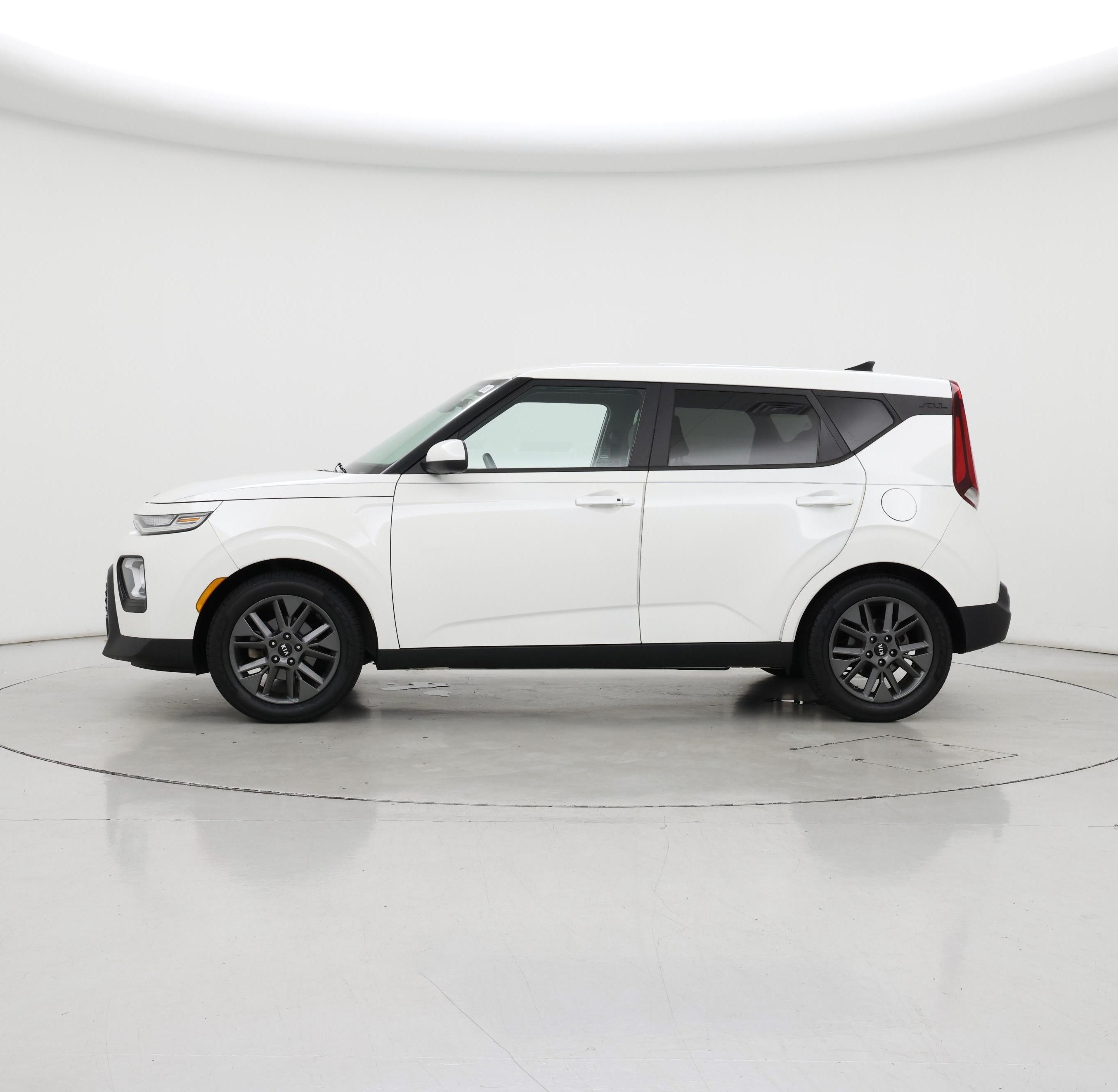 Thumbnail: 2020 Kia Soul - 3