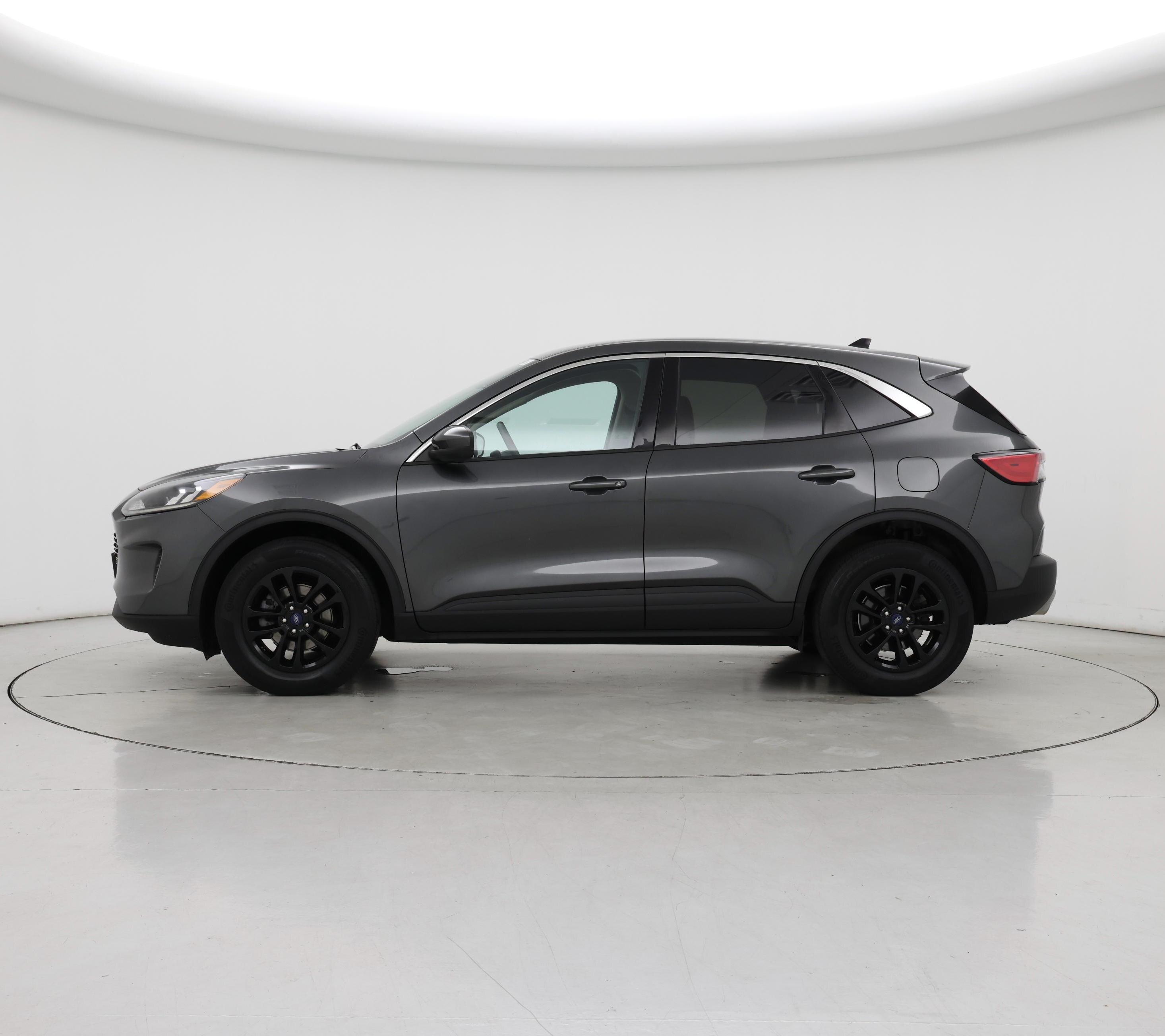 Thumbnail: 2020 Ford Escape - 3
