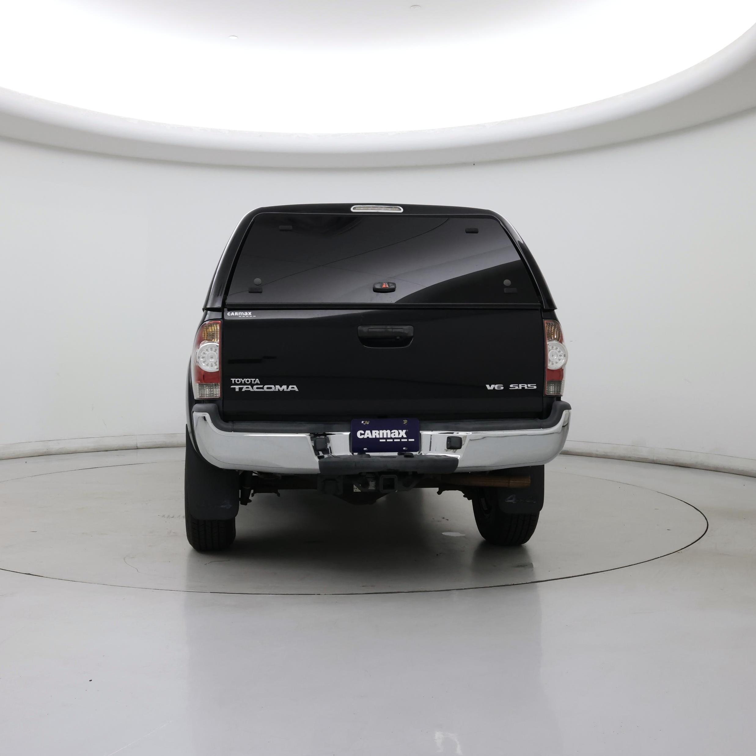 Thumbnail: 2015 Toyota Tacoma - 6