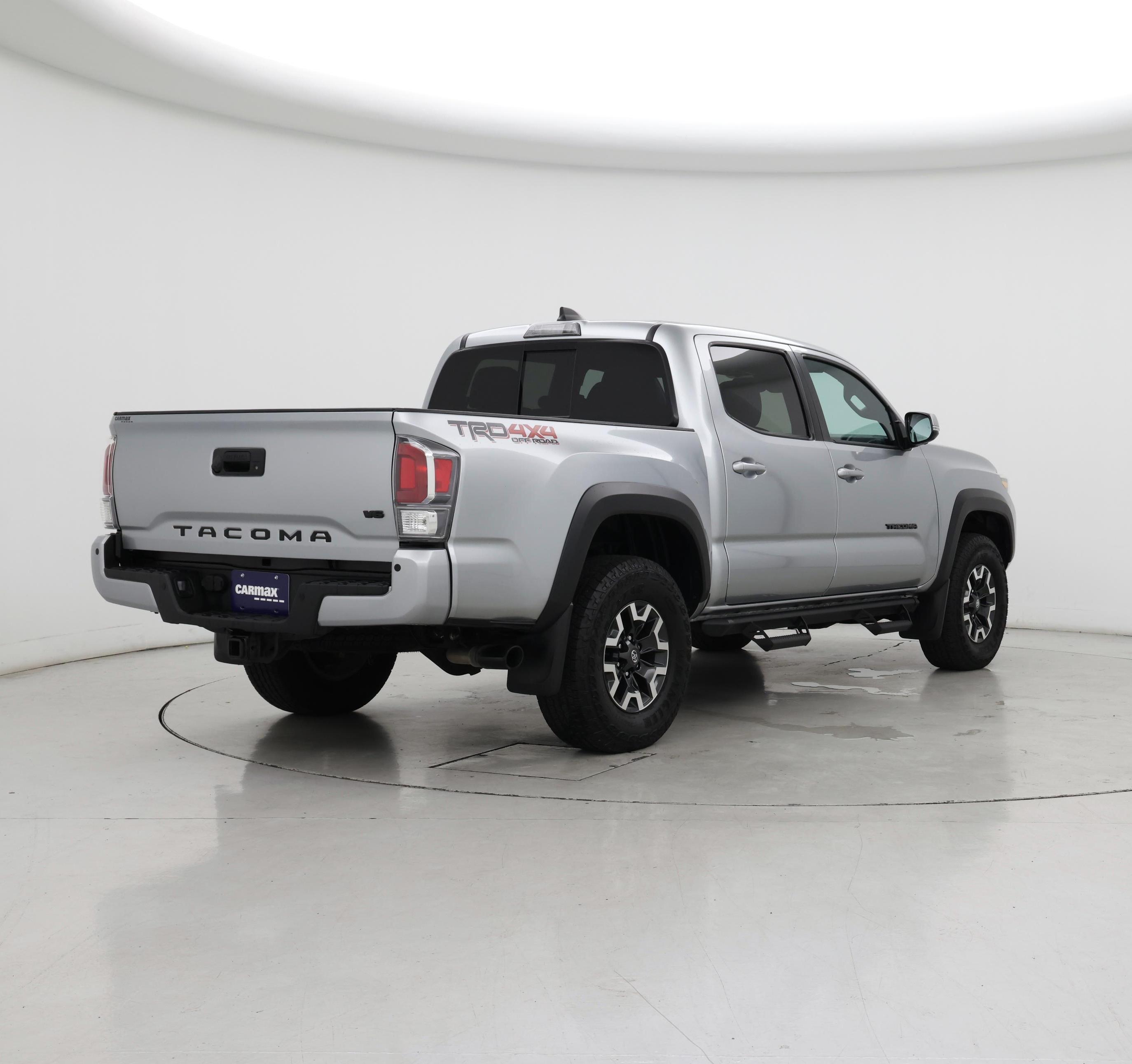 Thumbnail: 2022 Toyota Tacoma - 8