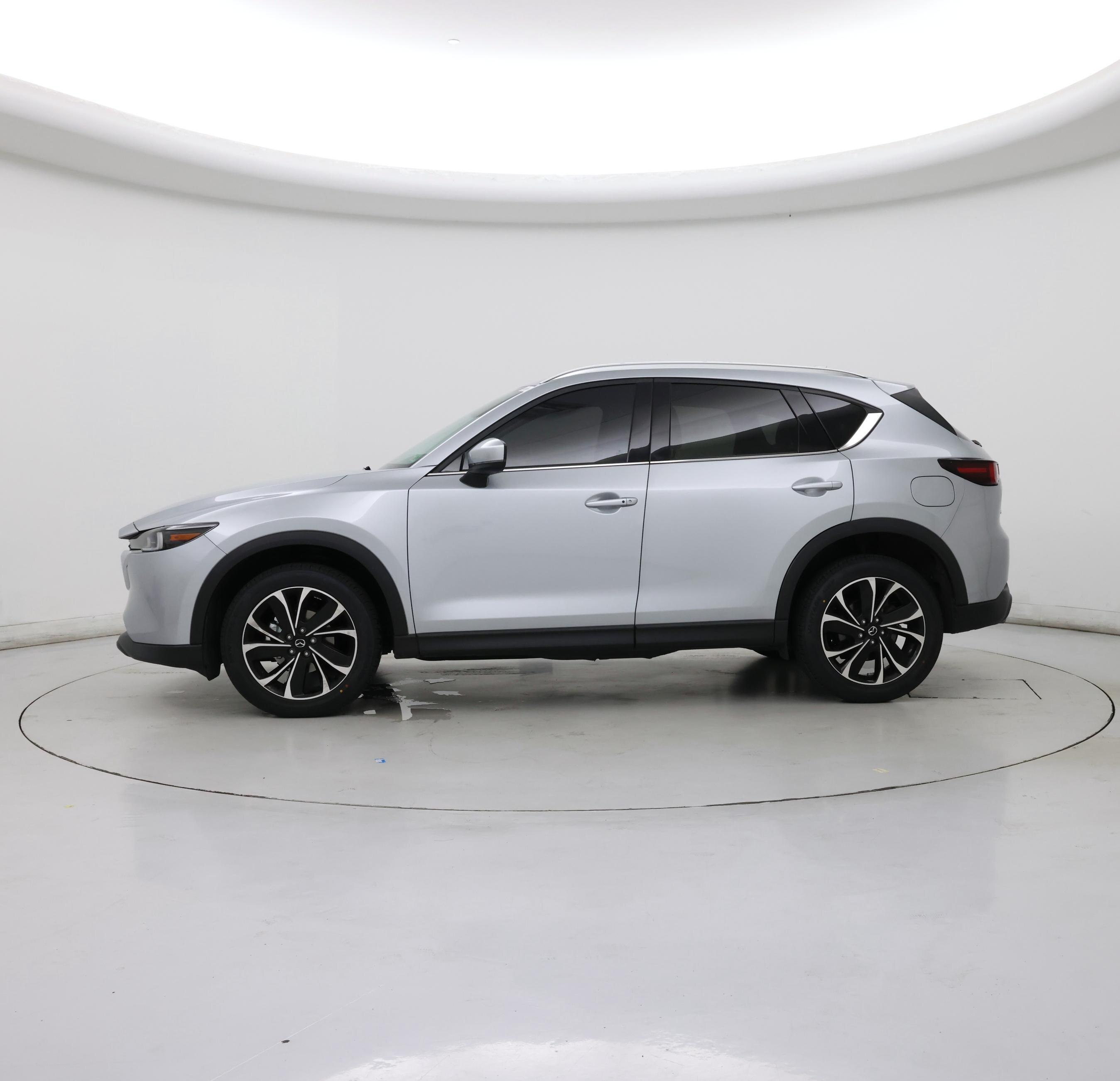 Thumbnail: 2023 Mazda CX-5 - 3
