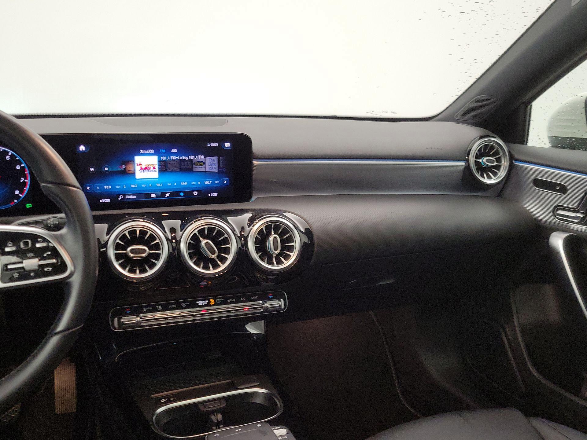 Thumbnail: 2021 Mercedes-Benz A-Class - 9